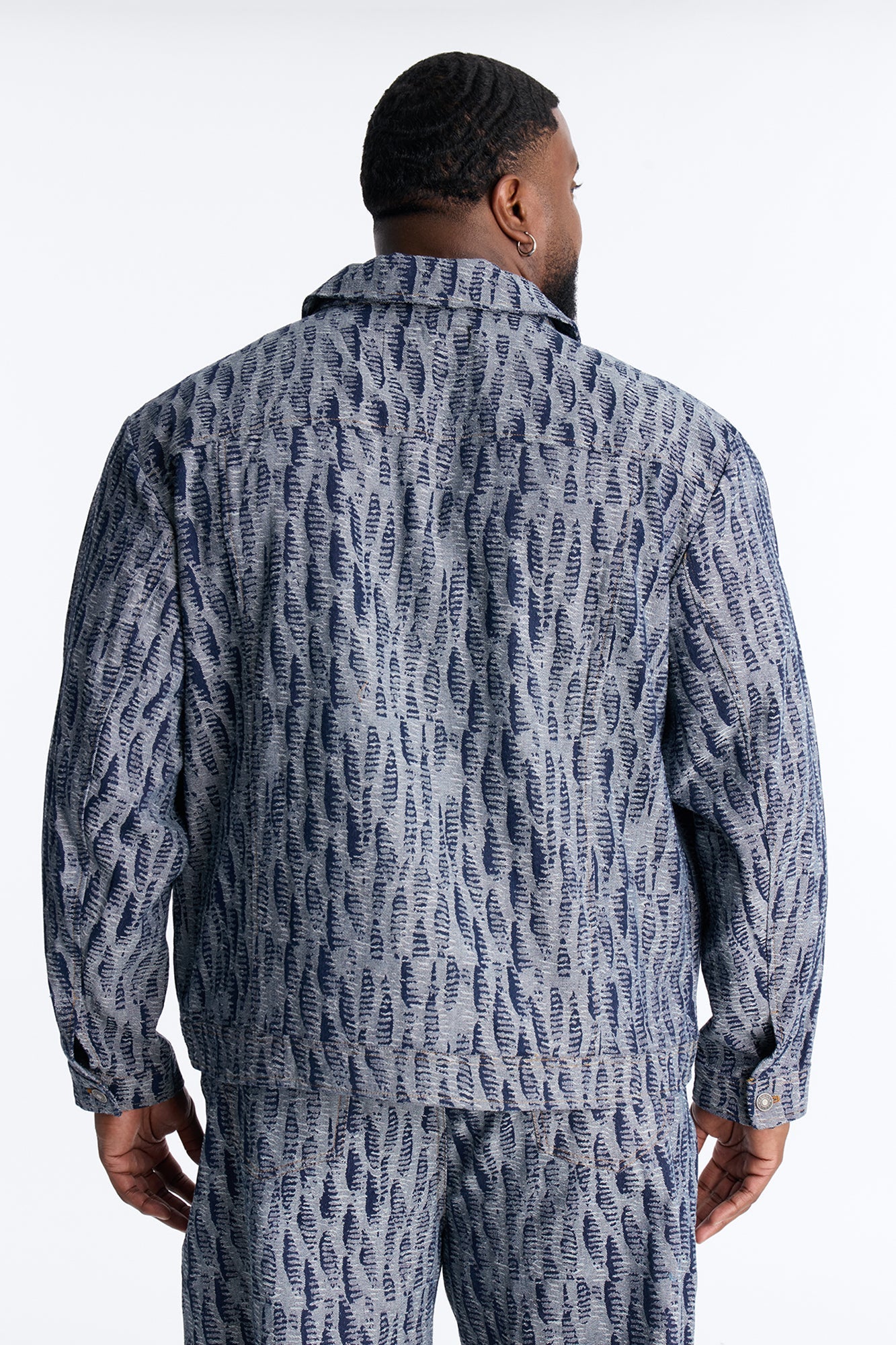 Cropped Matrix Denim Trucker Jacket - Dark Wash