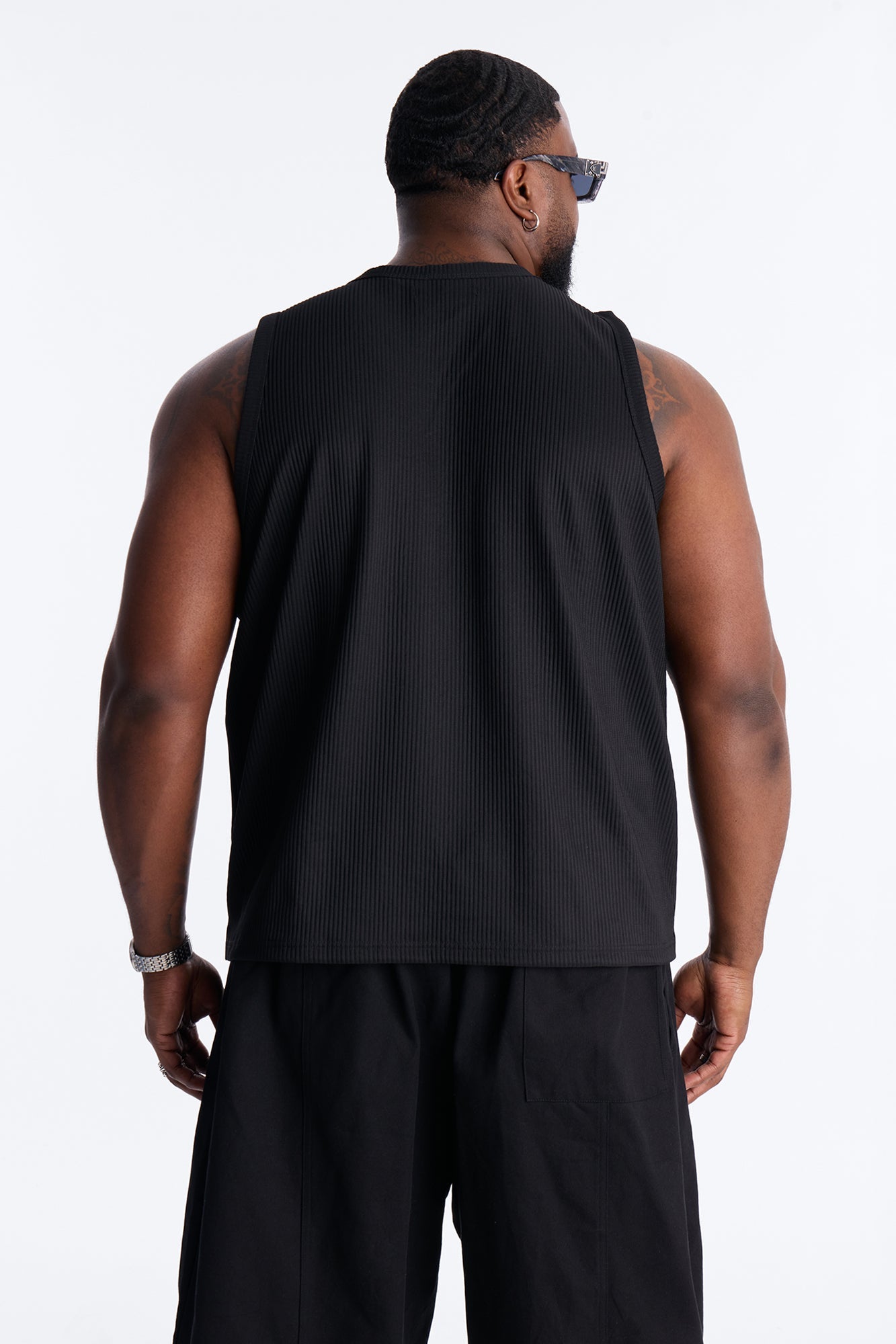 Show Up Tank Top - Black