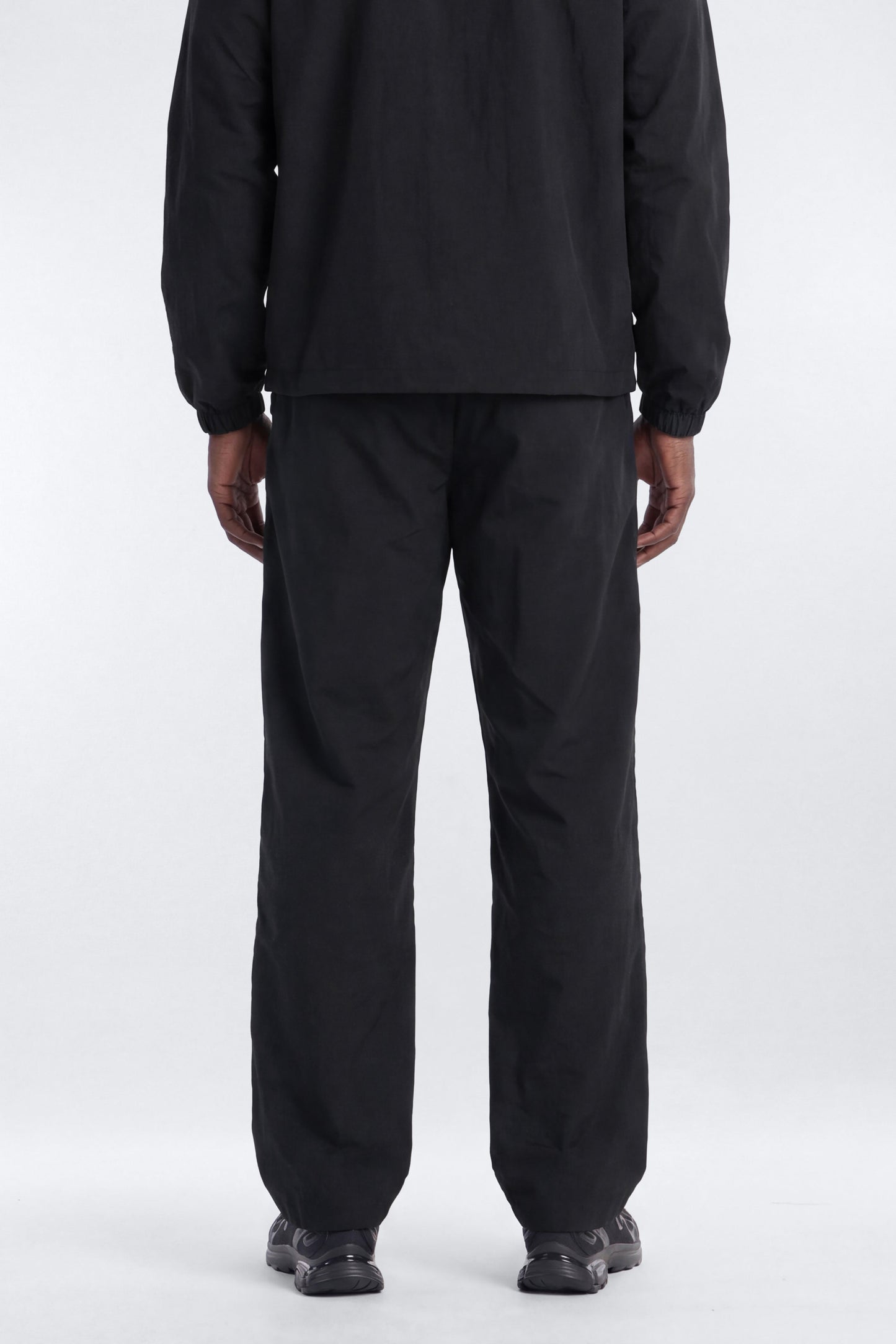 CoreNylon 32″ Front Snap Active Pants - Black
