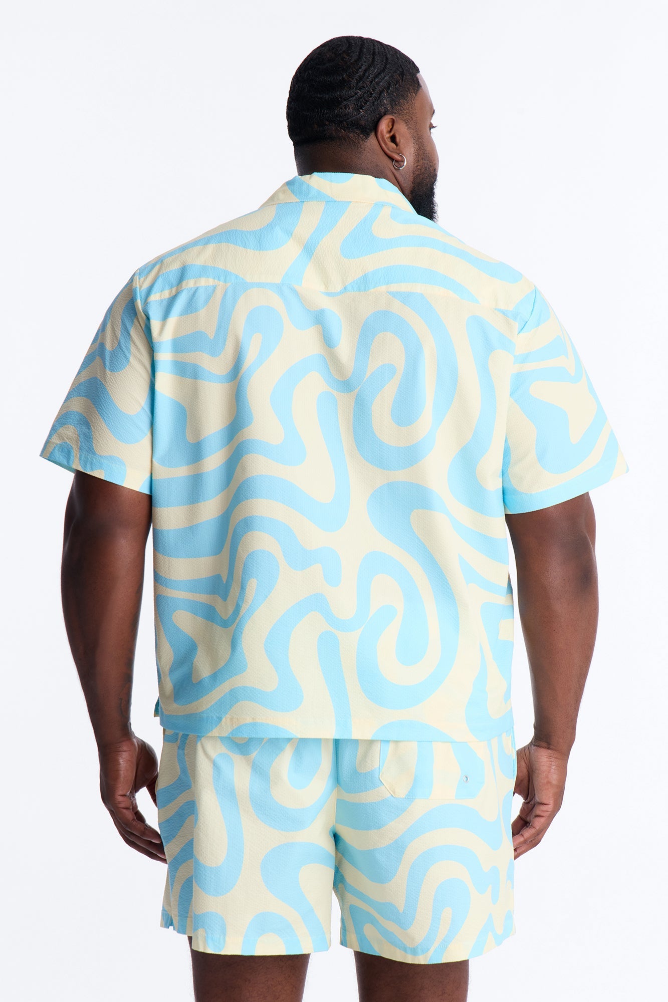 Relaxed Groovy Abstract Printed Seersucker Cuban Collar Button Up Shirt - Blue