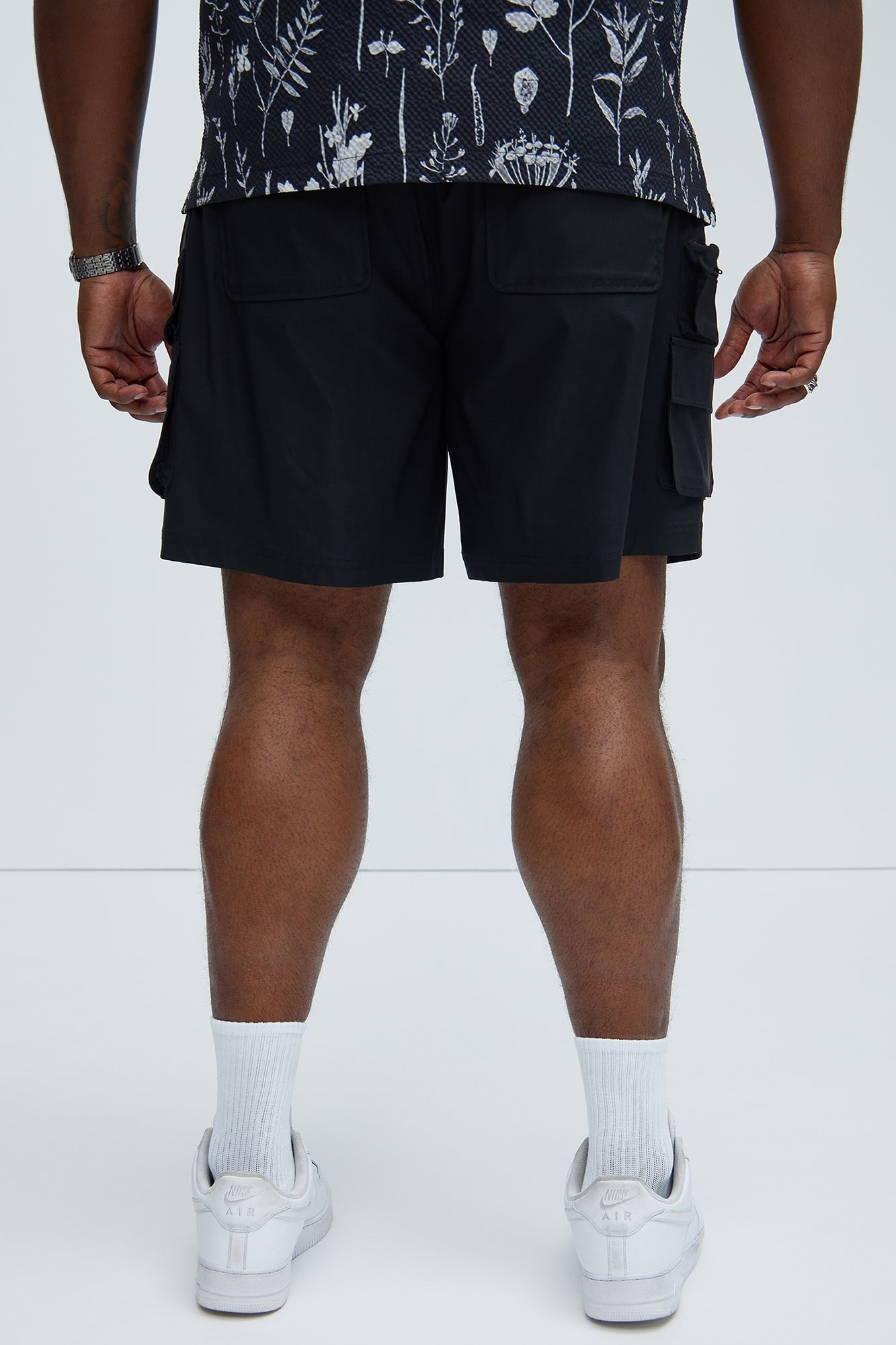 Catch Up Nylon Cargo Shorts - Black