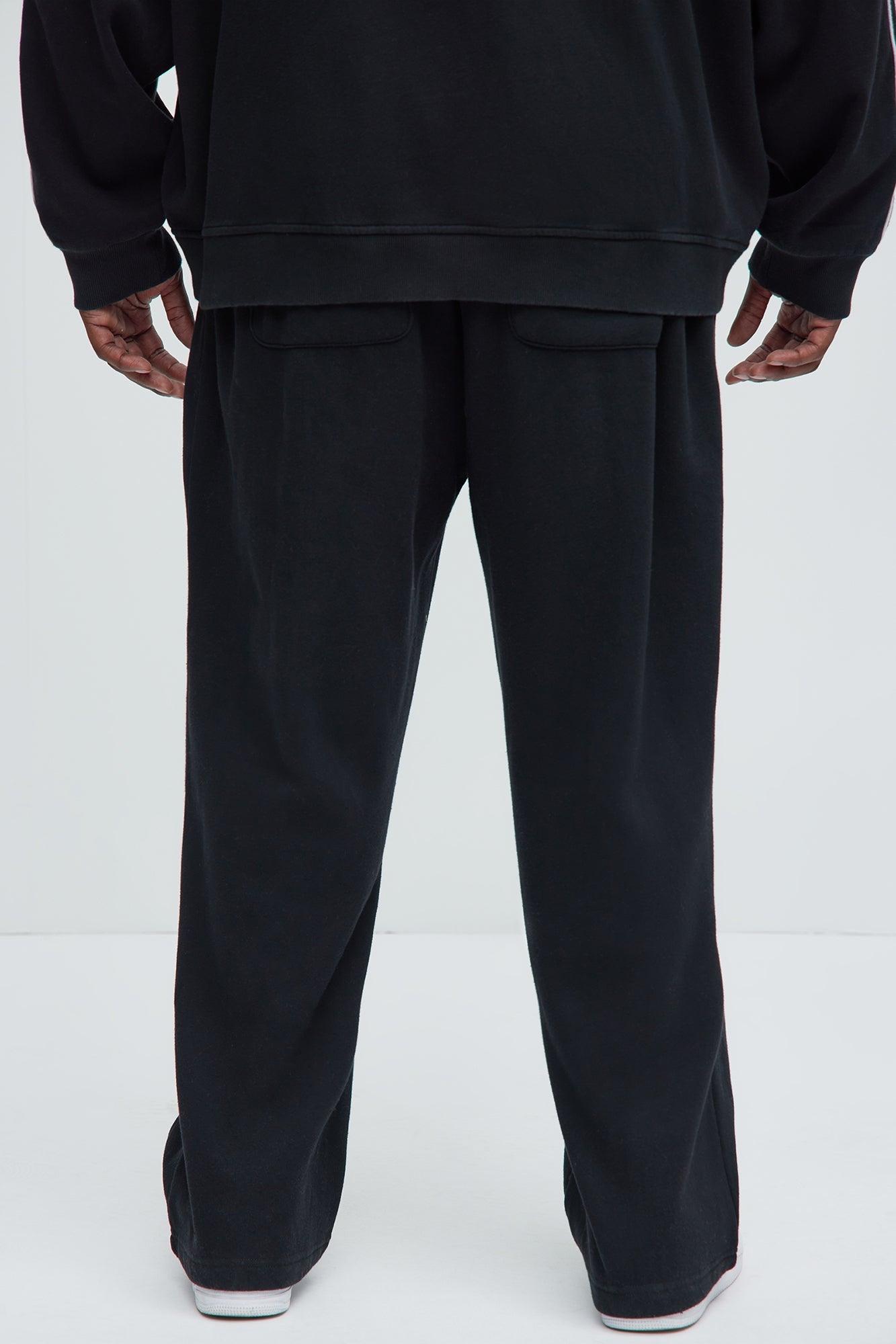 Tyson Just Go With It Straight Sweatpants - Black