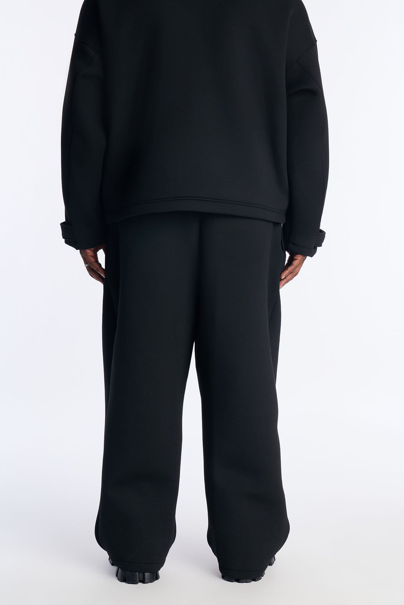The Baggy Arclight Interlock Trouser - Black