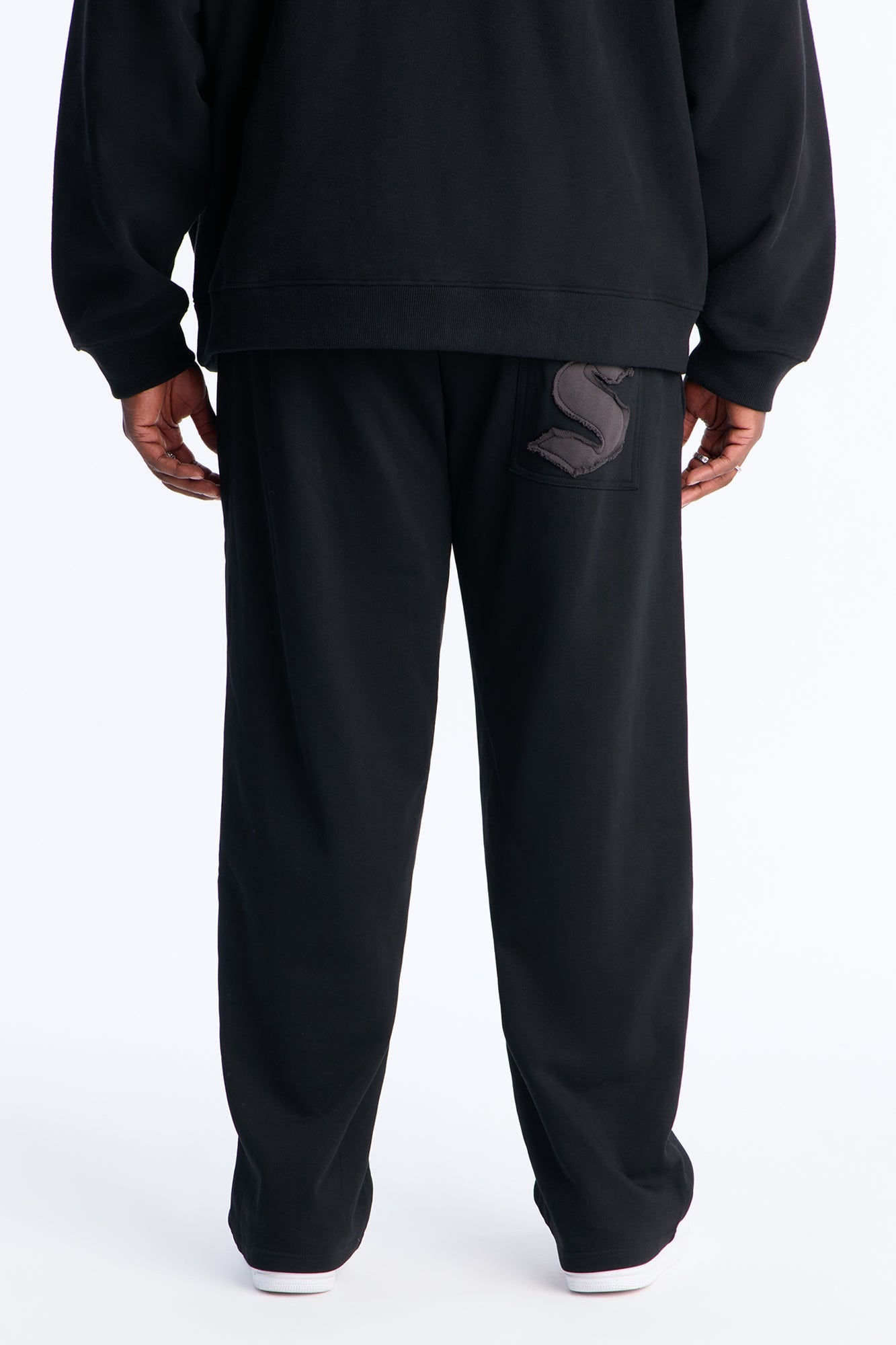Saint Straight Sweatpants - Black