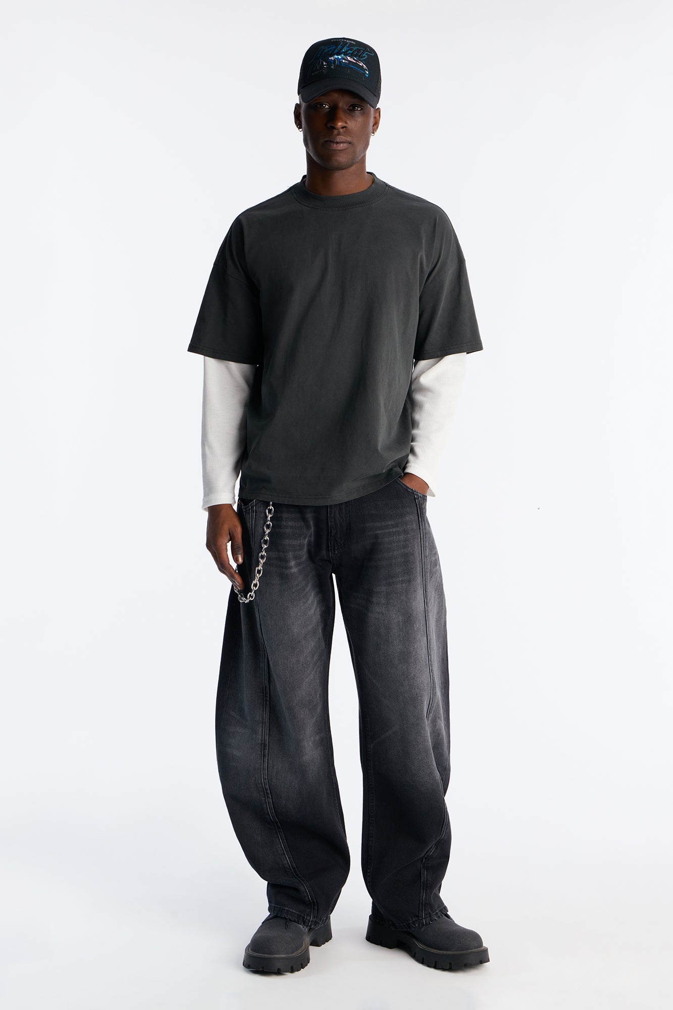 Barrel Led On Panel Jean - Black Wash
