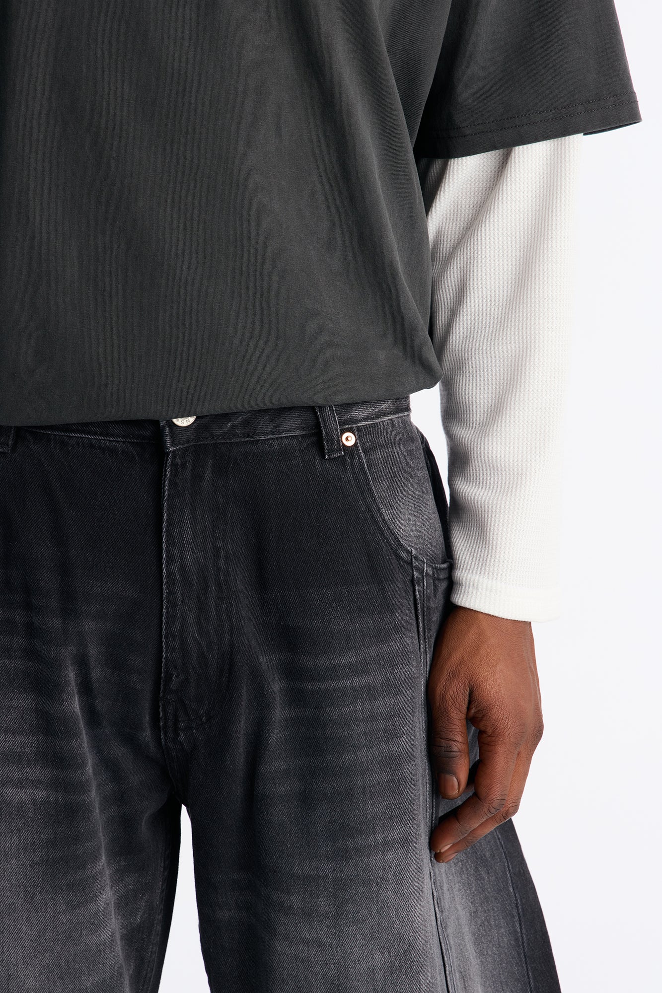Barrel Led On Panel Jean - Black Wash