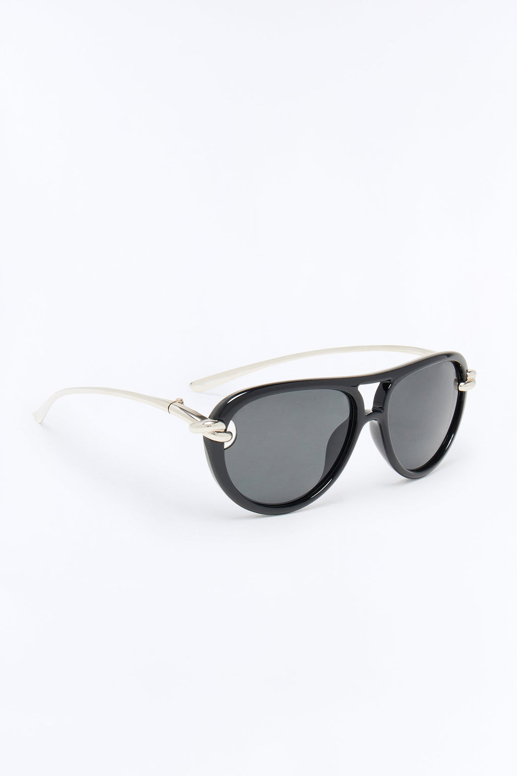 Retro Appeal Aviator Sunglasses - Black/Silver