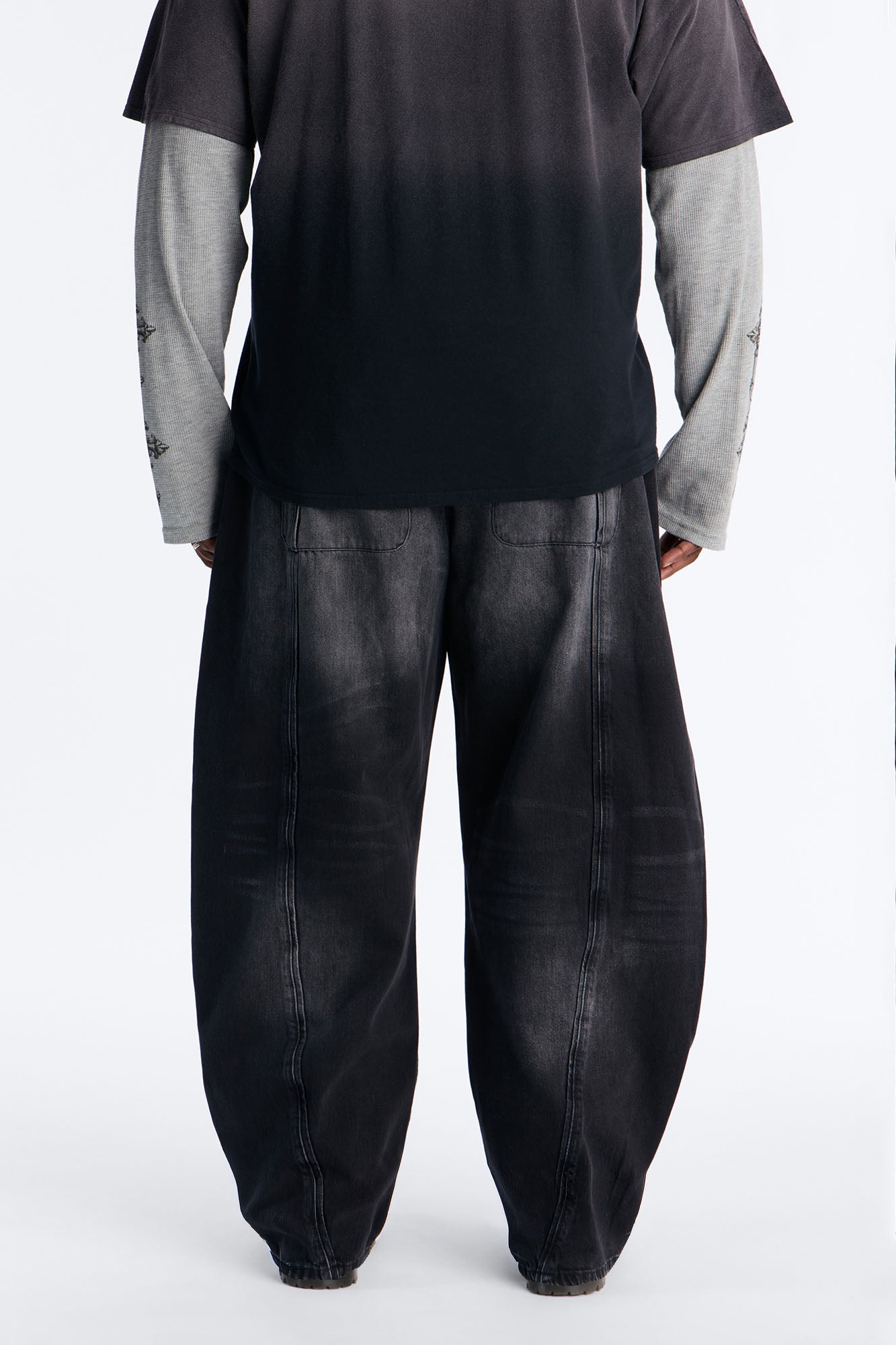 Barrel Led On Panel Jean - Black Wash