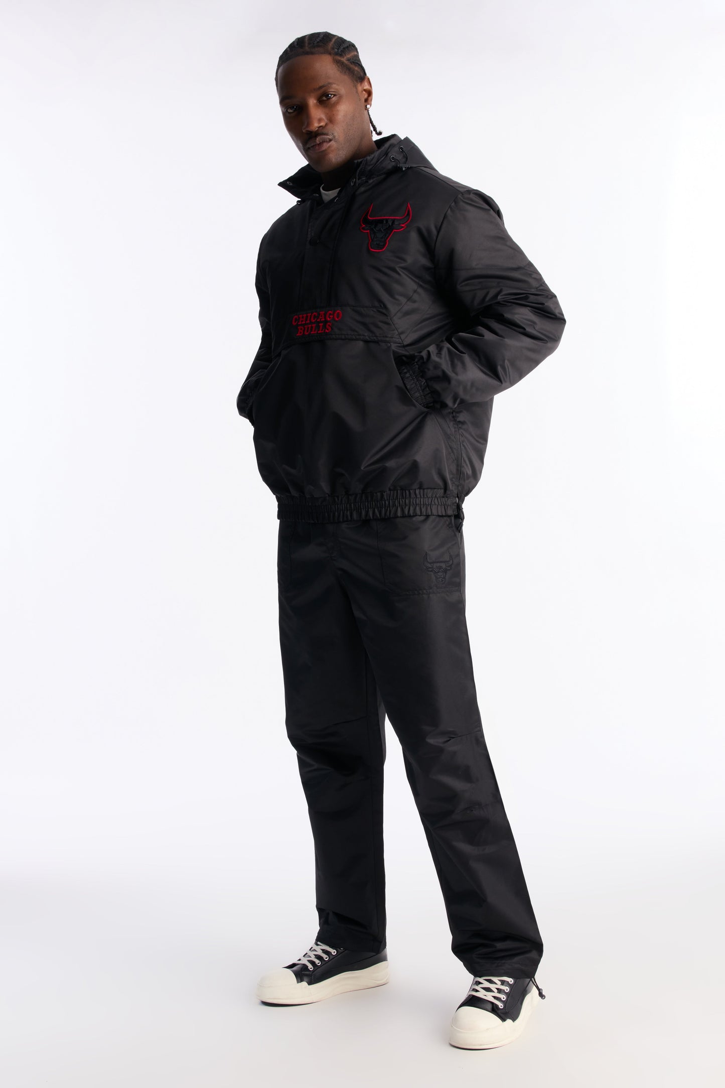 Bulls Black Out Pant - Black