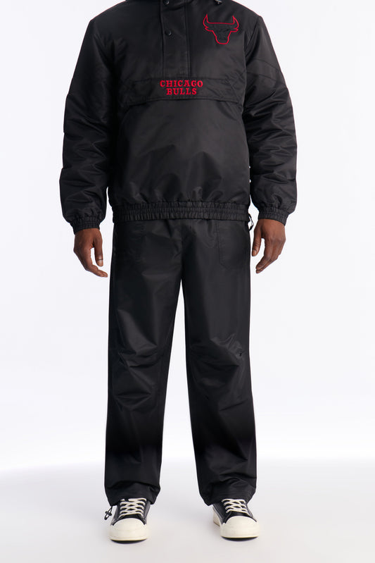 Bulls Black Out Pant - Black