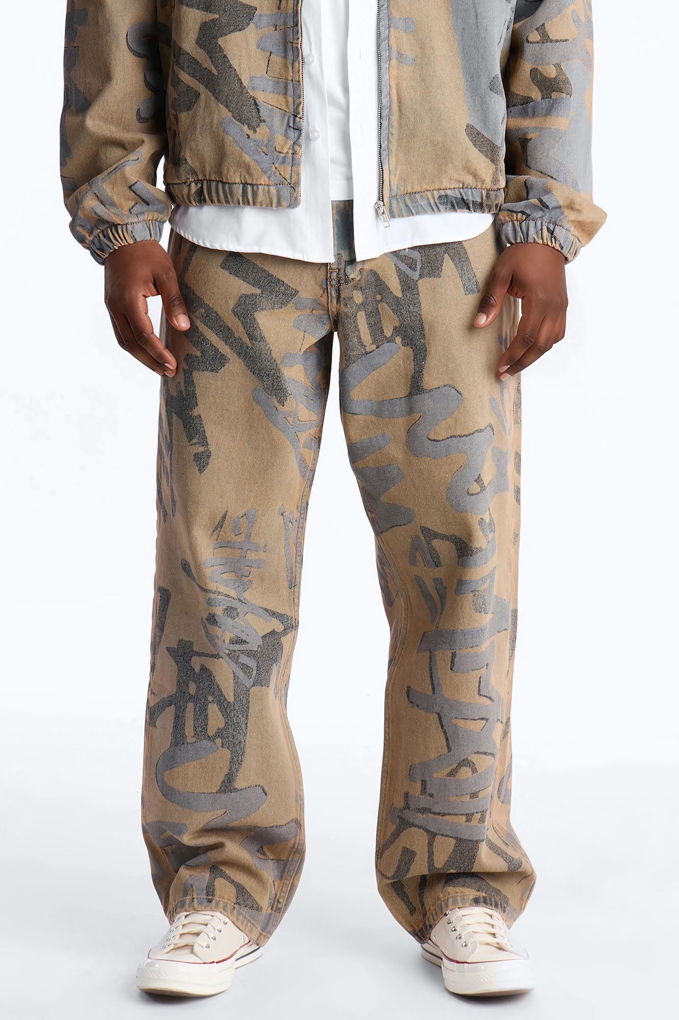 Vintage Graffiti Barrel Jeans - Vintage Wash
