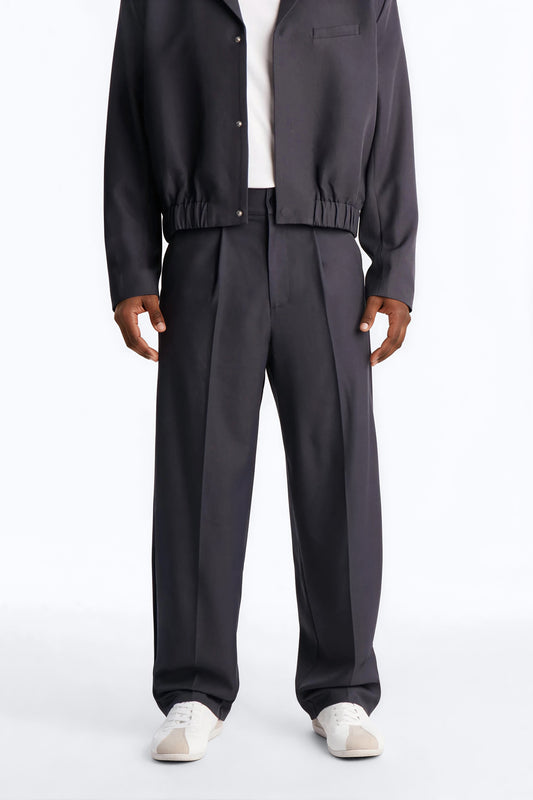 Baggy Inverted Details Indent Pleated Trouser - Grey