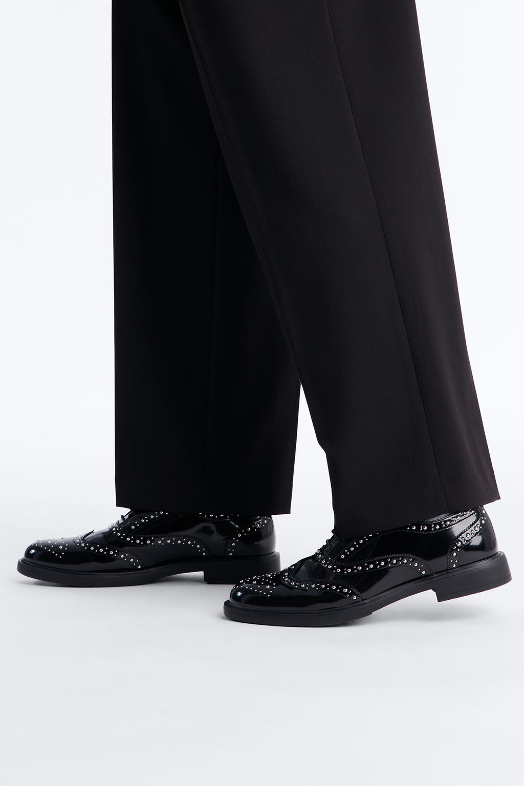 Patent Leather Studded Wing Tip Lace Up Shoe - Black