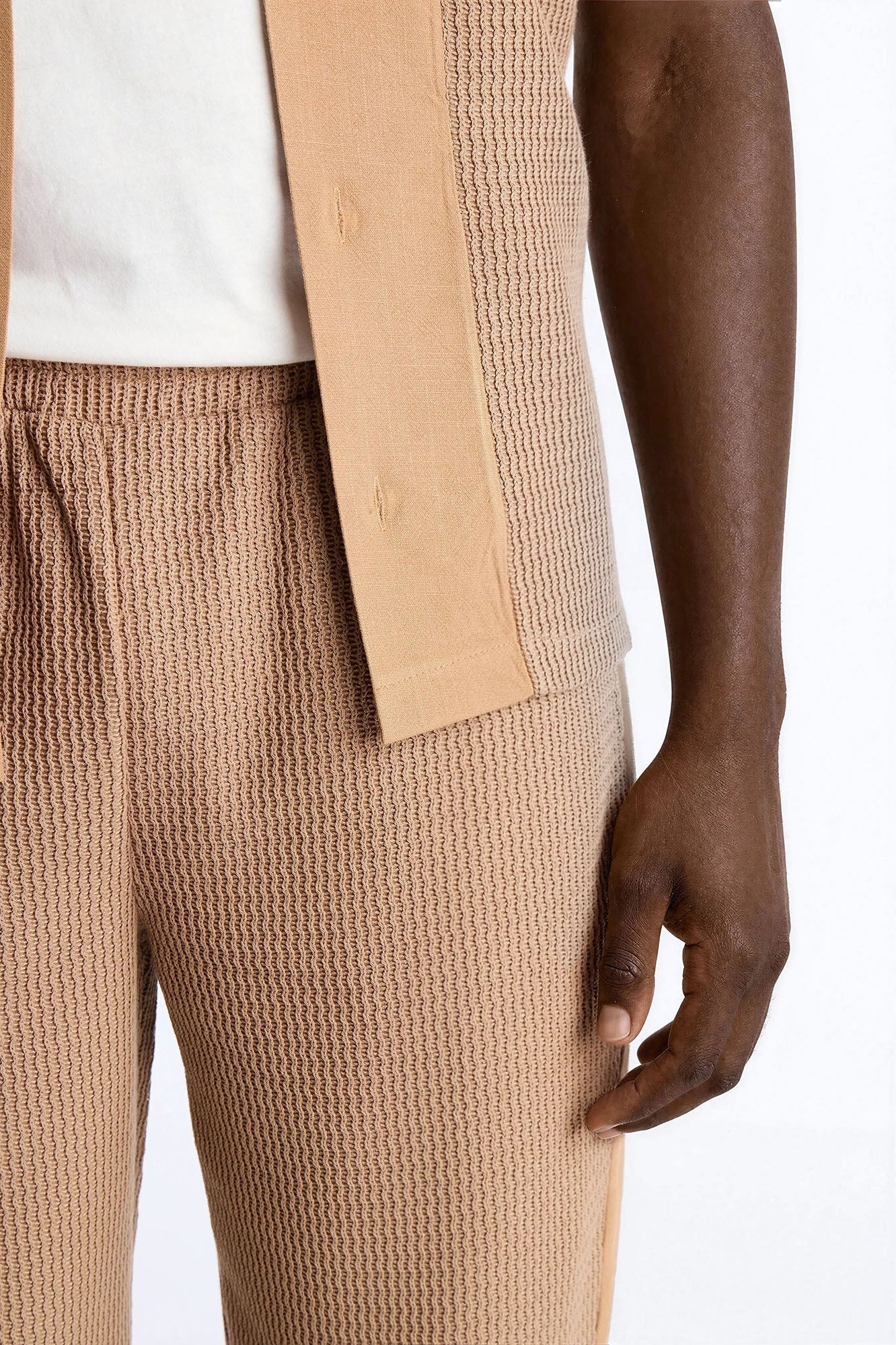Slim Flare Brookfield Flow Pant - Tan