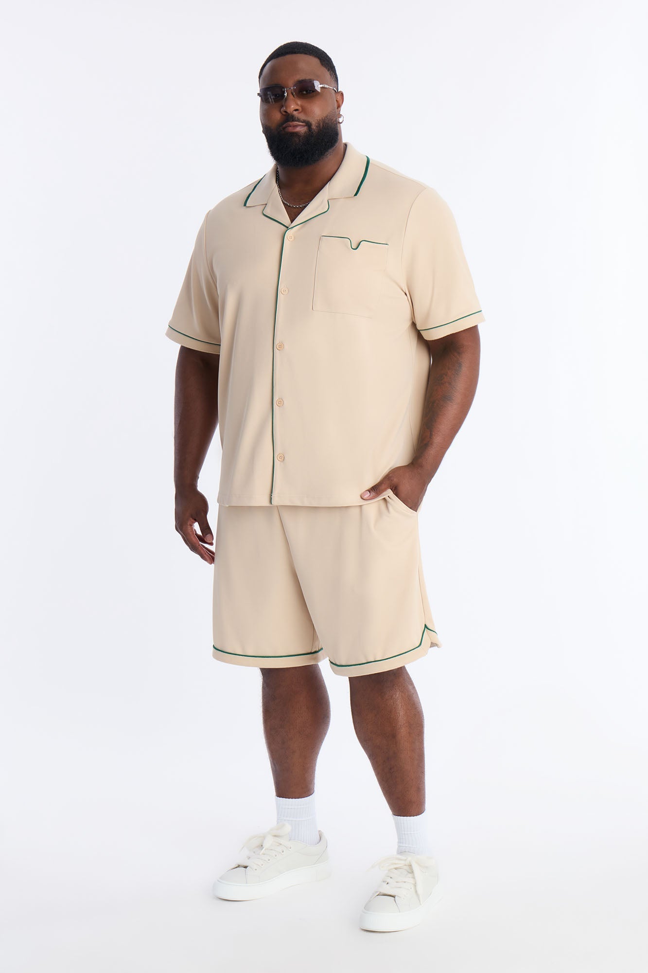 Relaxed Noir Shorts - Cream
