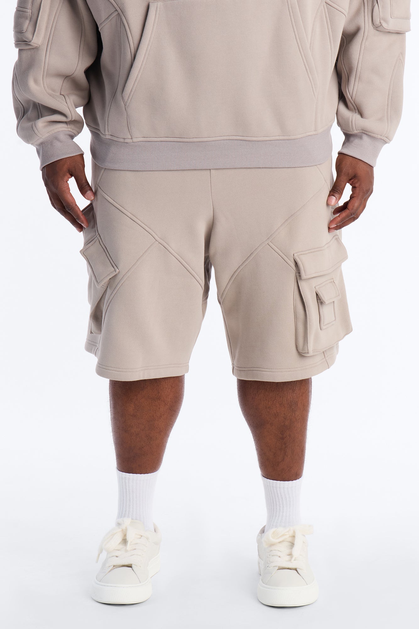 Baggy Chaos Cargo Sweatshort - Grey