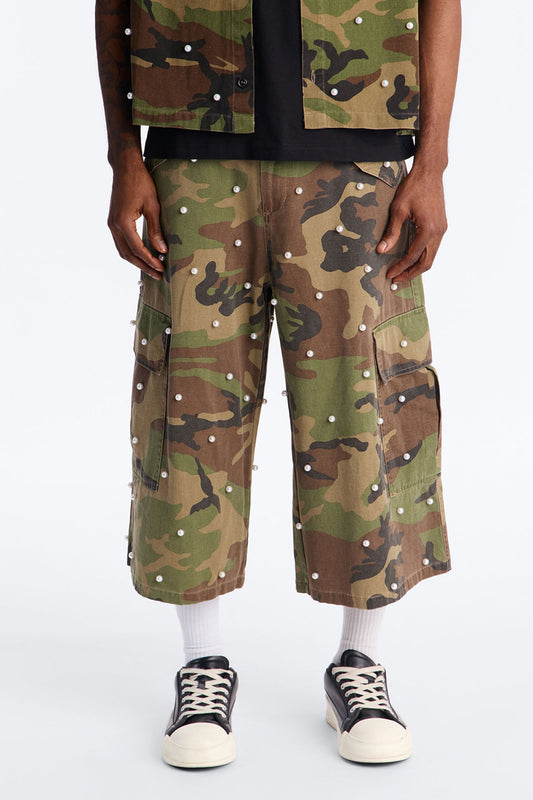 Baggy Pearl Still Wildin' Camo Short - Green