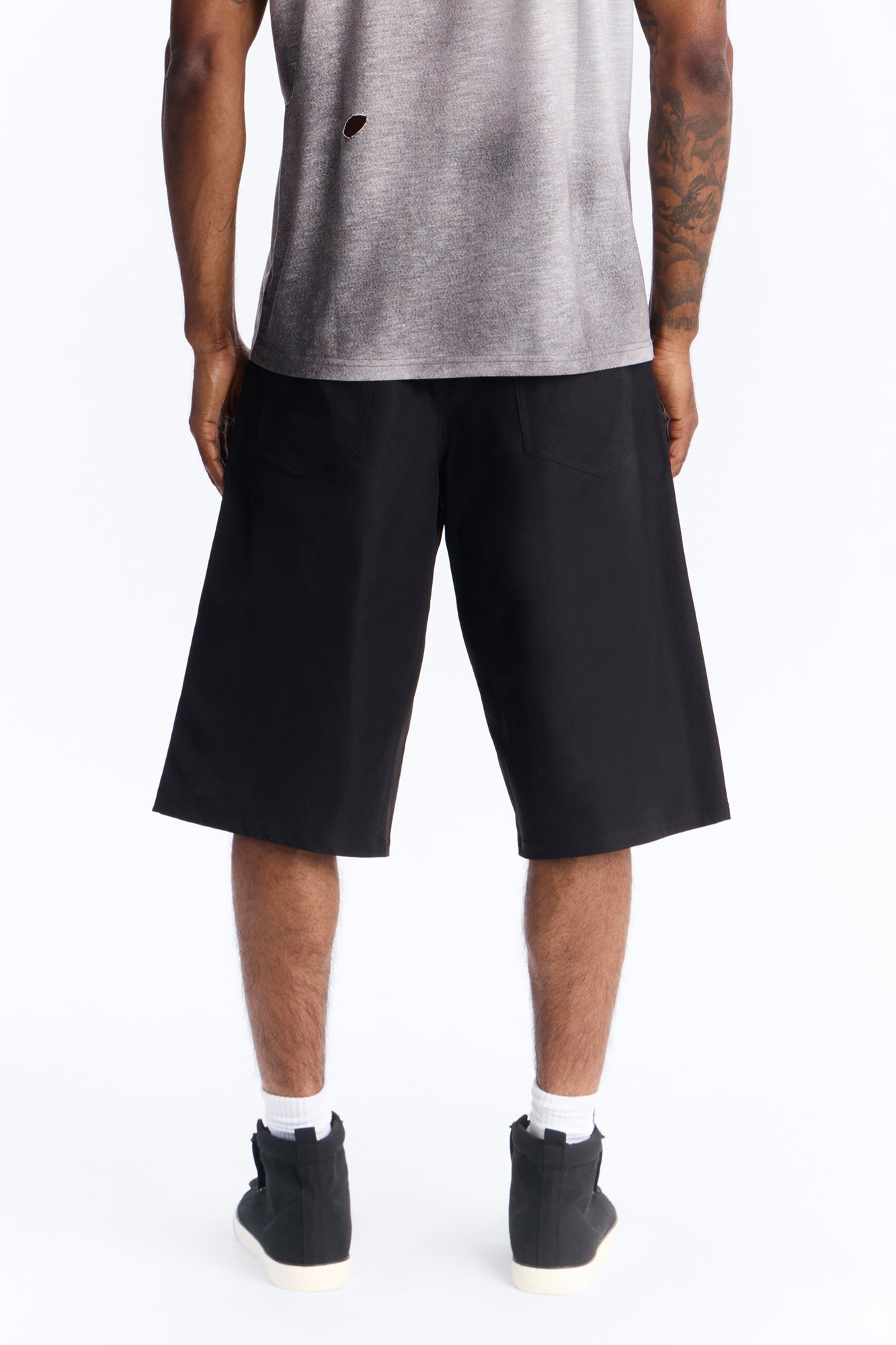 Baggy Silver Springs Studded Short - Black