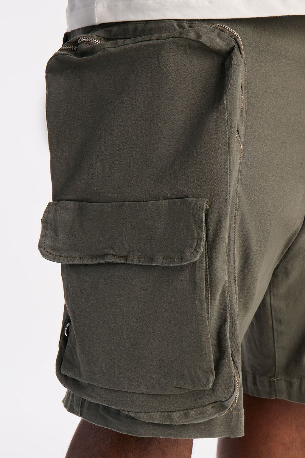 Oversized Maxed Out Utility Pocket Short - Olive