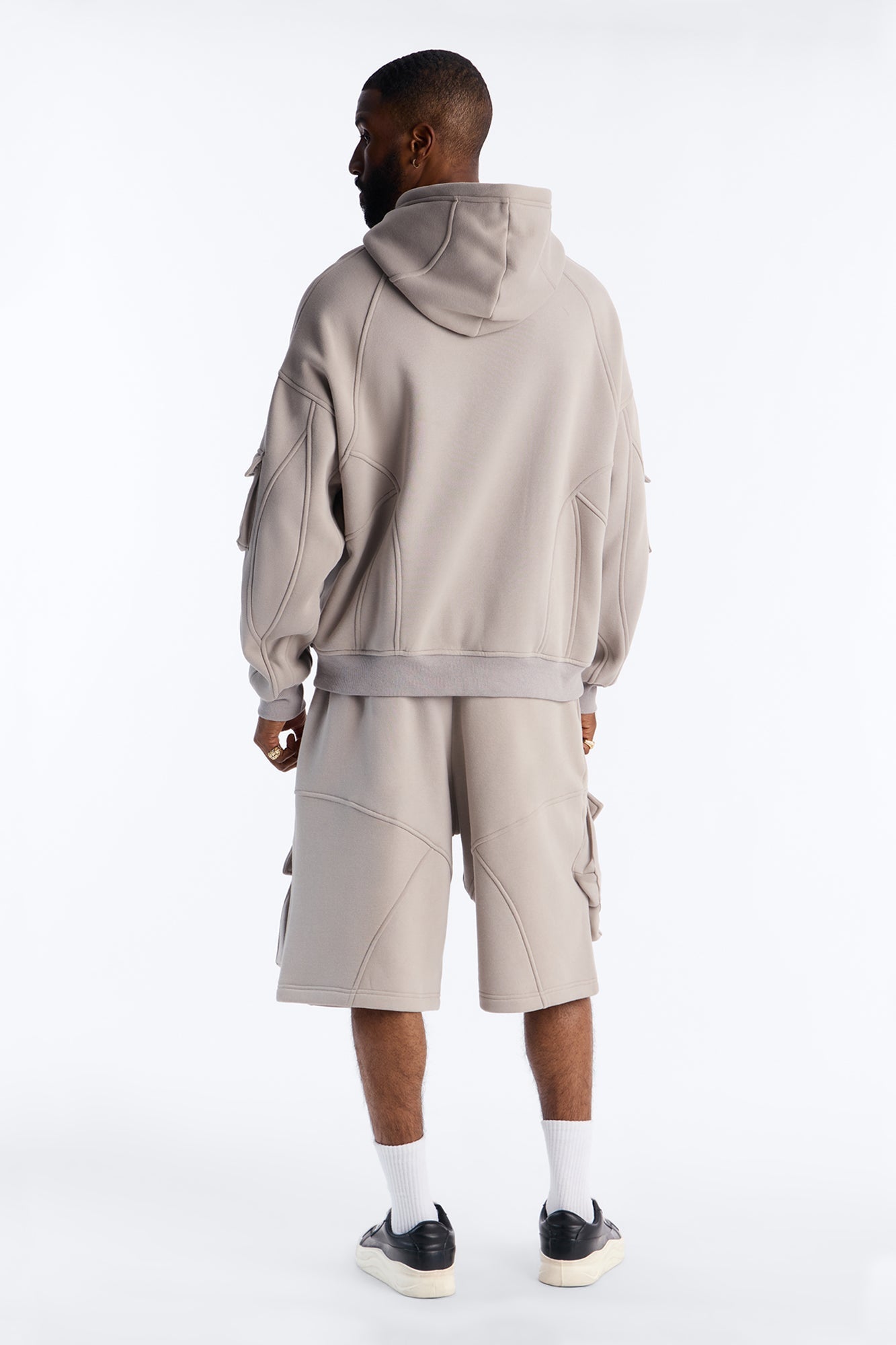 Baggy Chaos Cargo Sweatshort - Grey