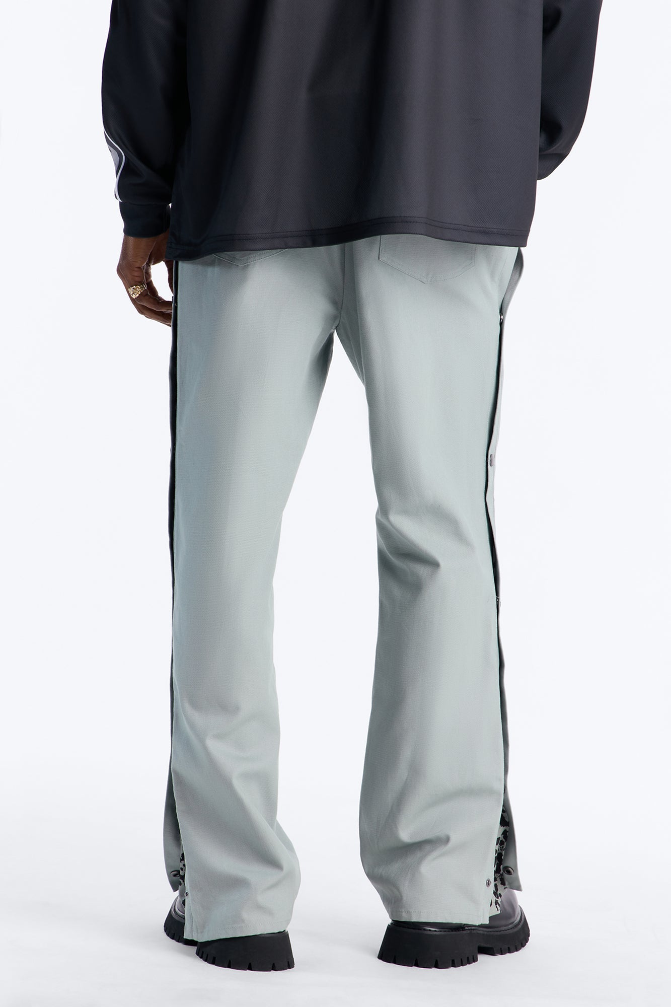 Straight Print Hint Studded Pant - Grey