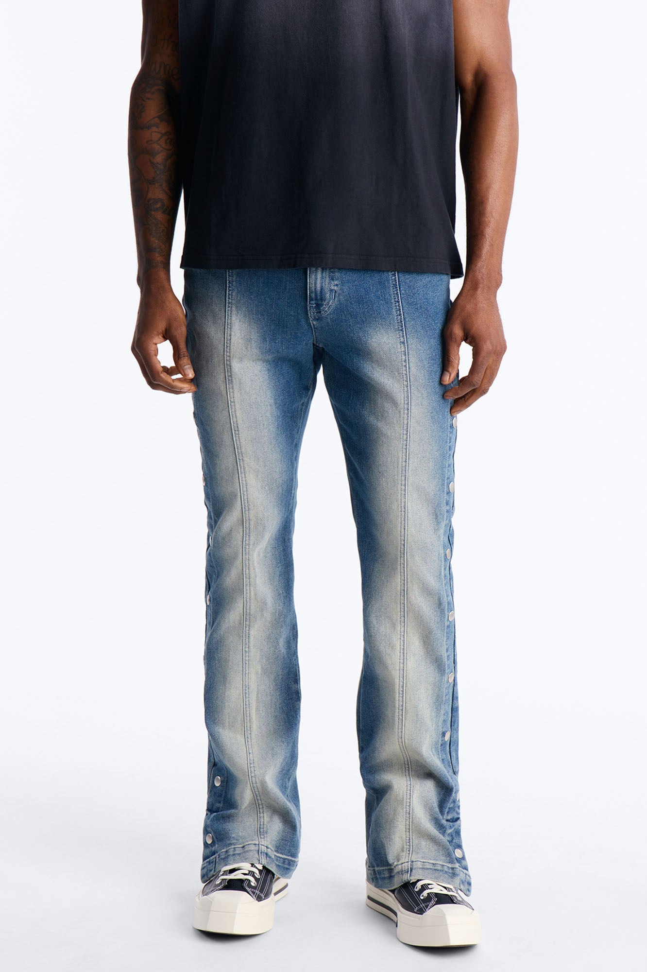 Stacked Skinny Flare Lockdown Jean - Light Wash