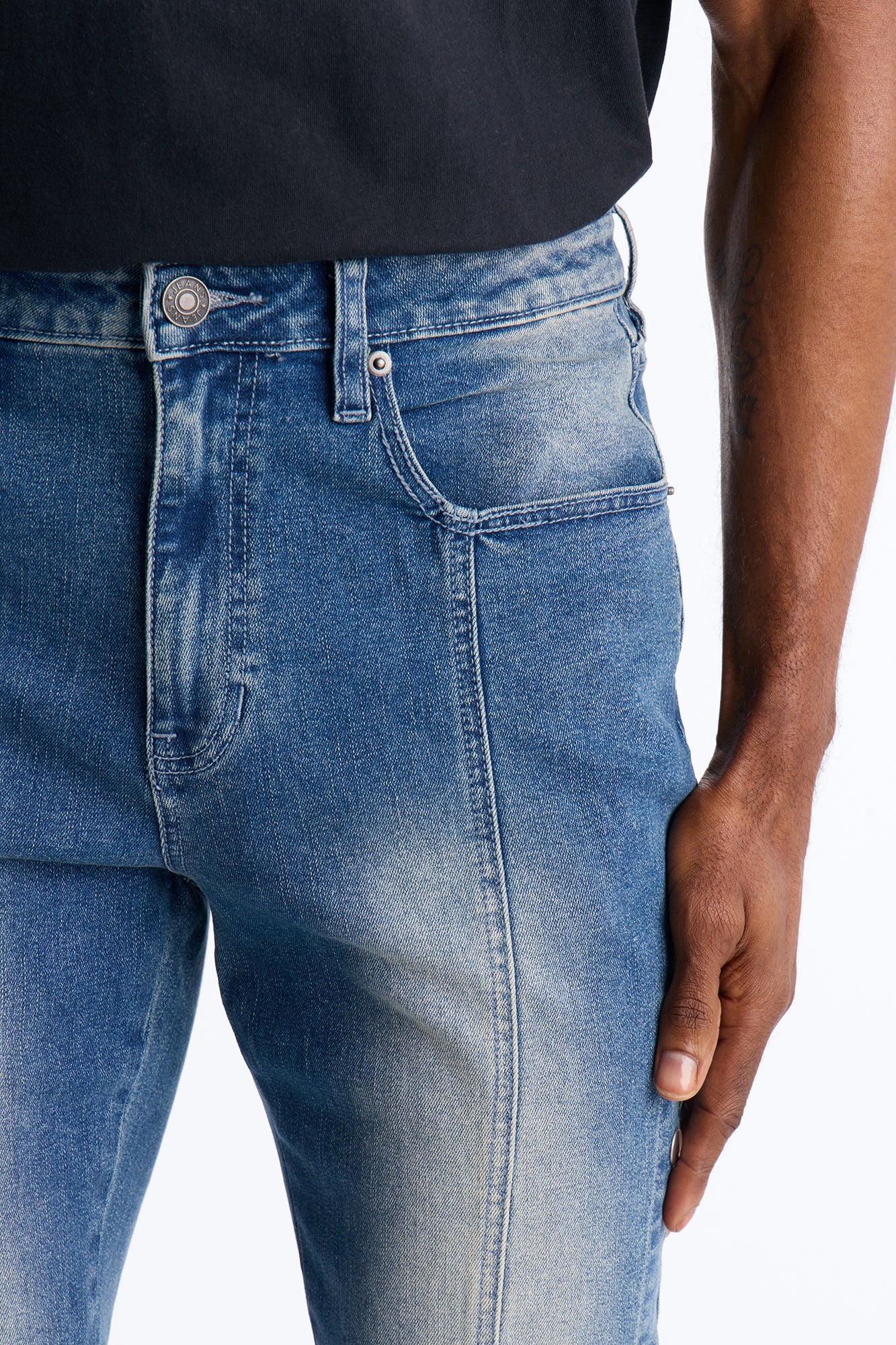 Stacked Skinny Flare Lockdown Jean - Light Wash
