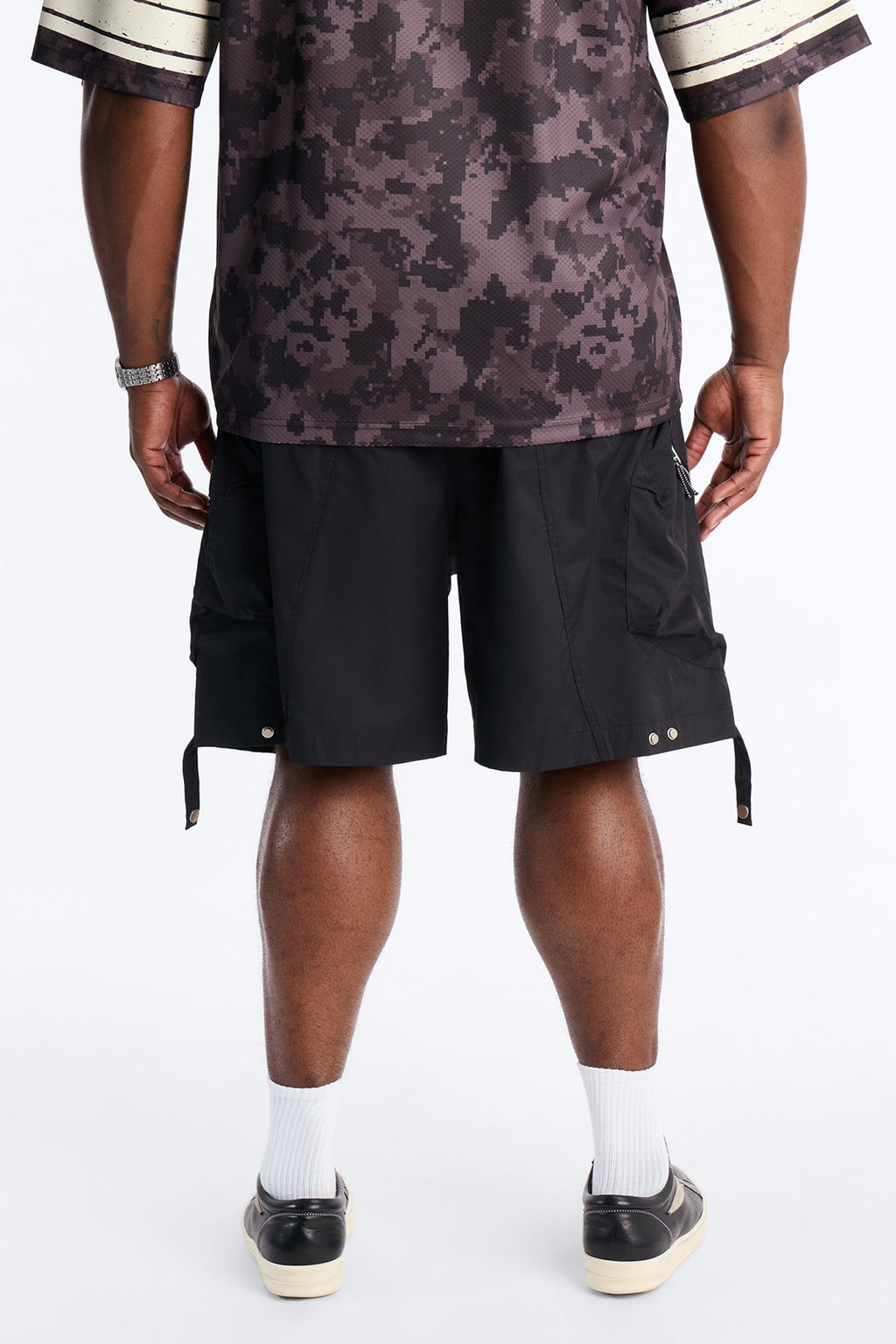 Relaxed Pearson Gates Multi Straps Utility Short - Black