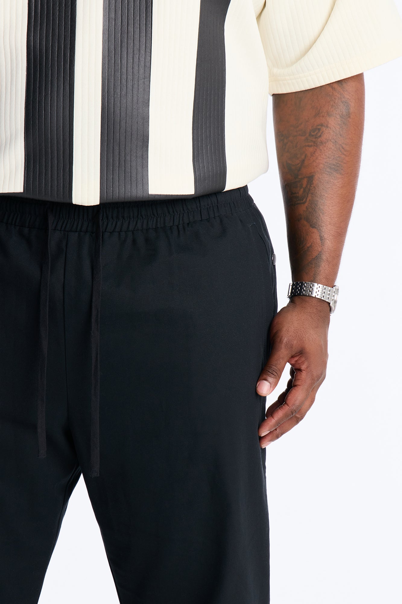 Straight Print Hint Studded Pant - Black