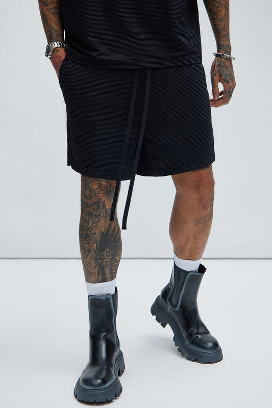 Zyler Textured Shorts - Black