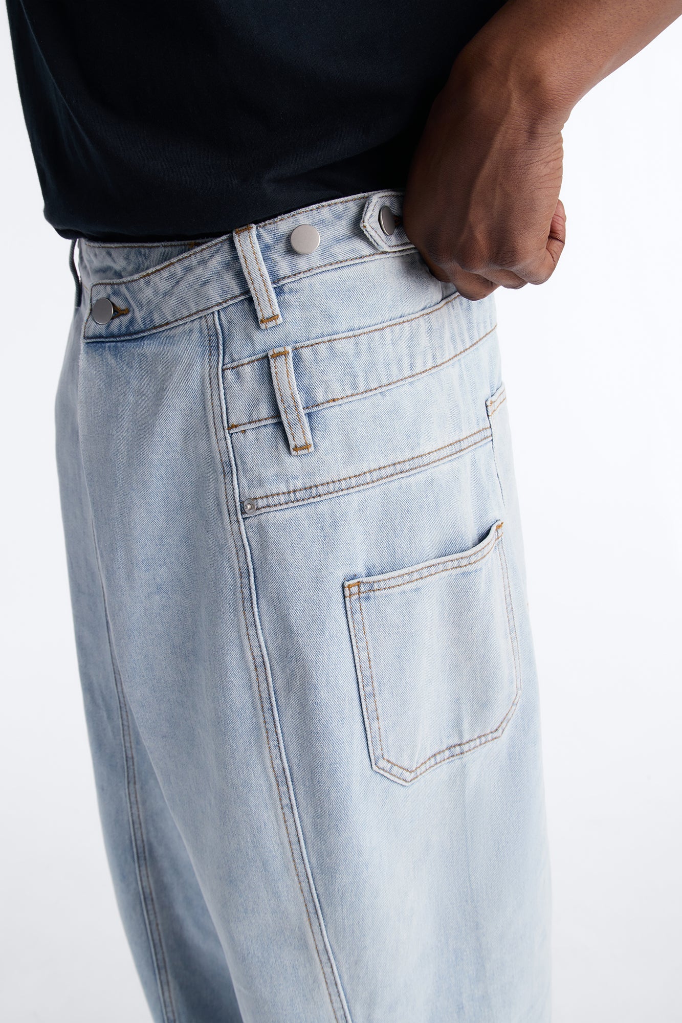 Baggy Crossover Come Again Jean - Light Wash