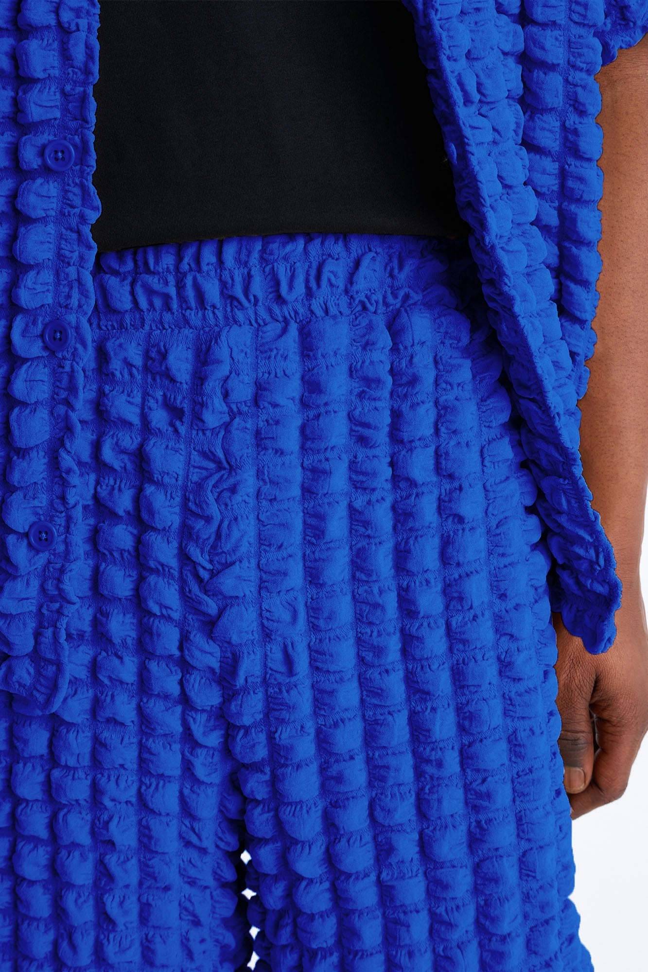 Relaxed Effervesce Textured Short - Blue