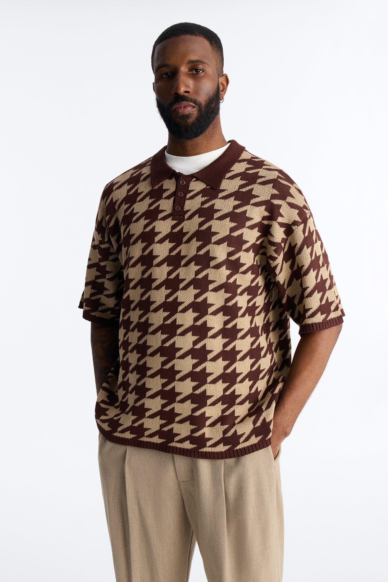 Houndstooth Short Sleeve Knitted Polo - Brown