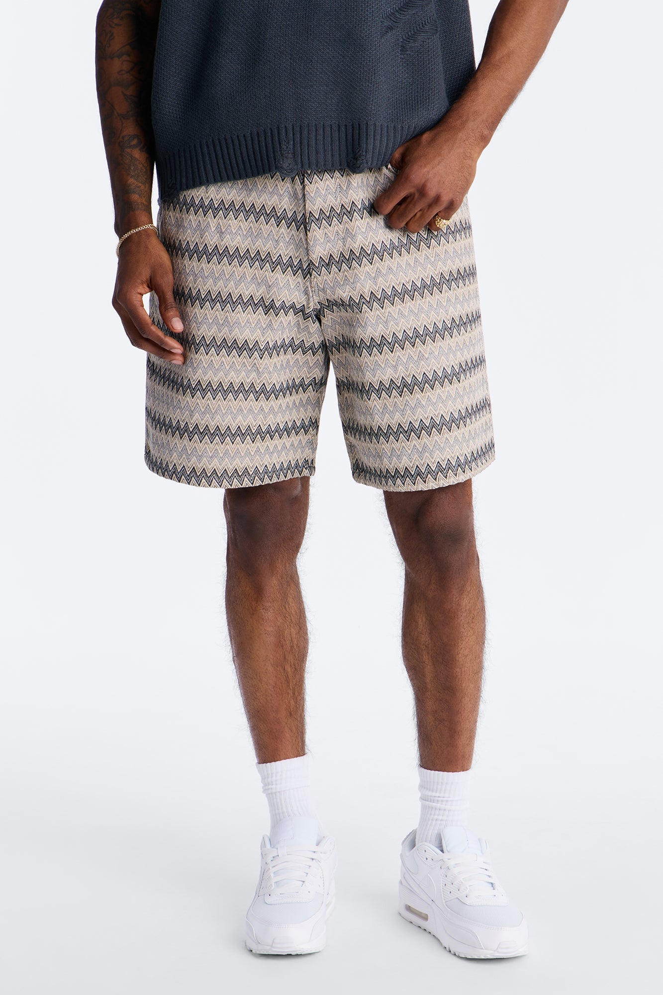 Relaxed Chevron City Textured Short - Cream