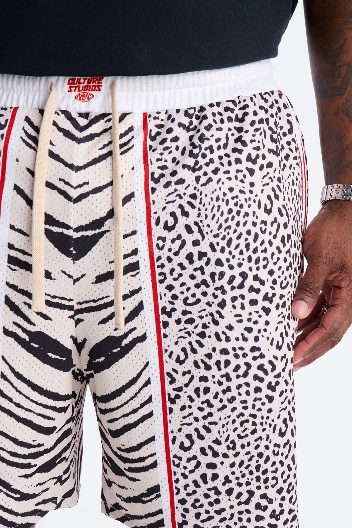 Relaxed Clash Of The Jungle Championship Short - Multi Color