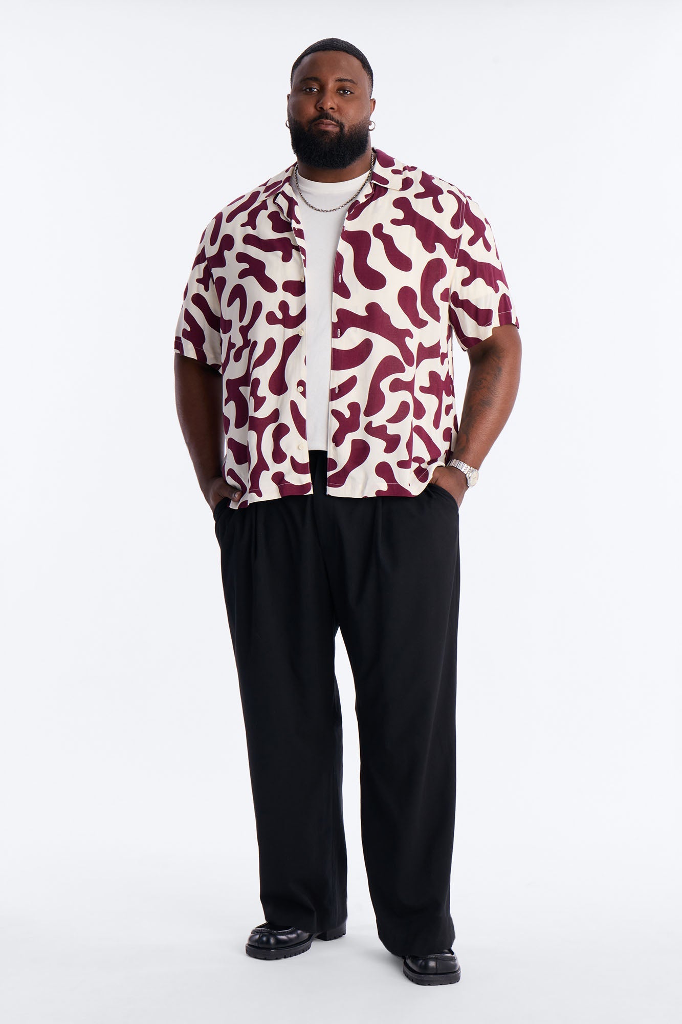 Bold Metric Cuban Shirt - Burgundy