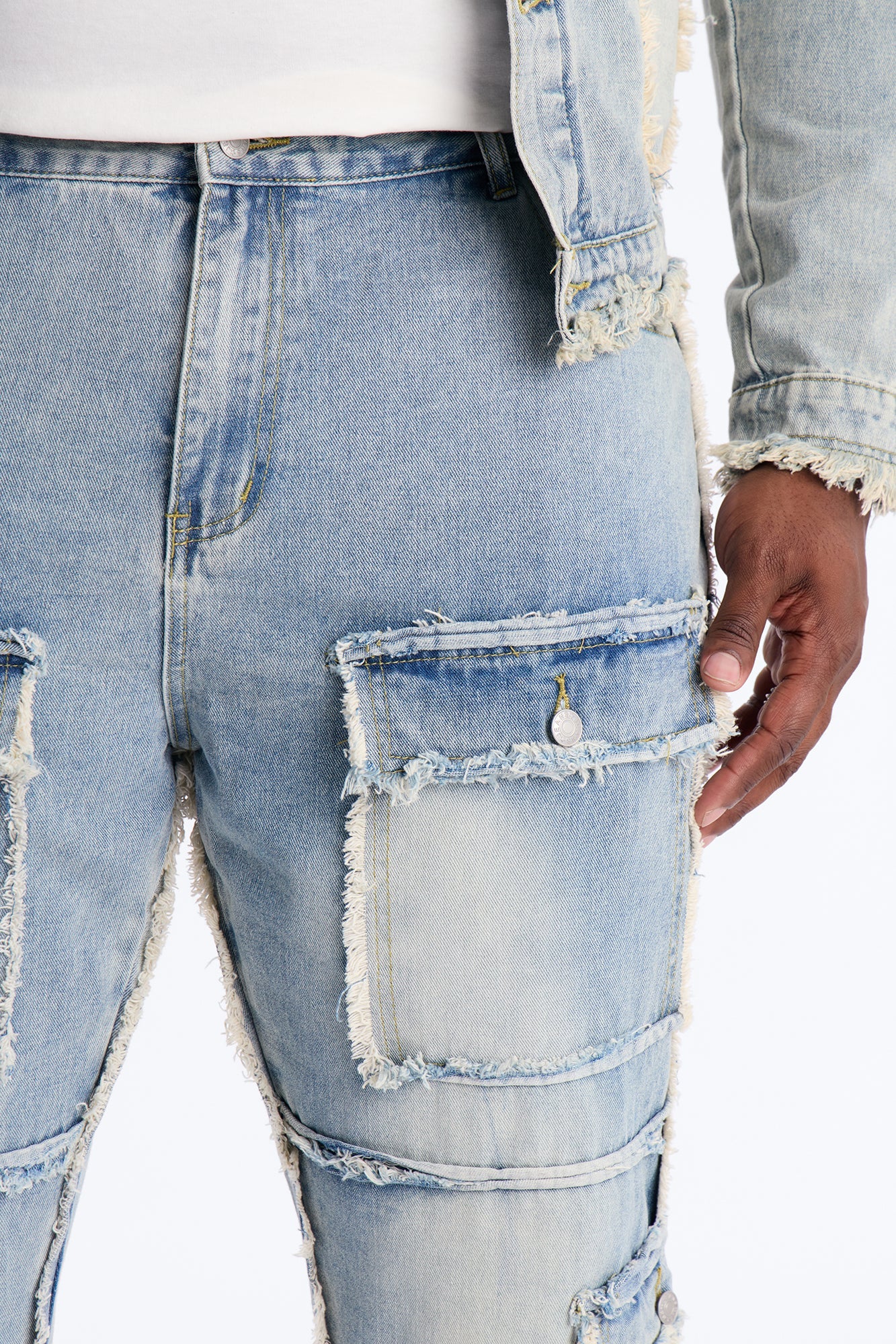 Straight Flare Tattered Cargo Jean - Light Wash