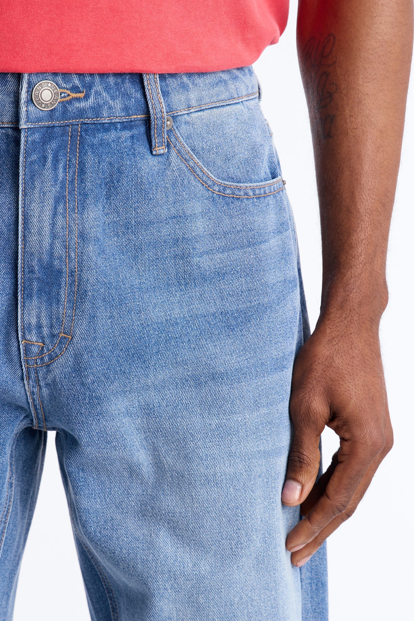 Essential Straight Rigid Jean - Medium Blue Wash