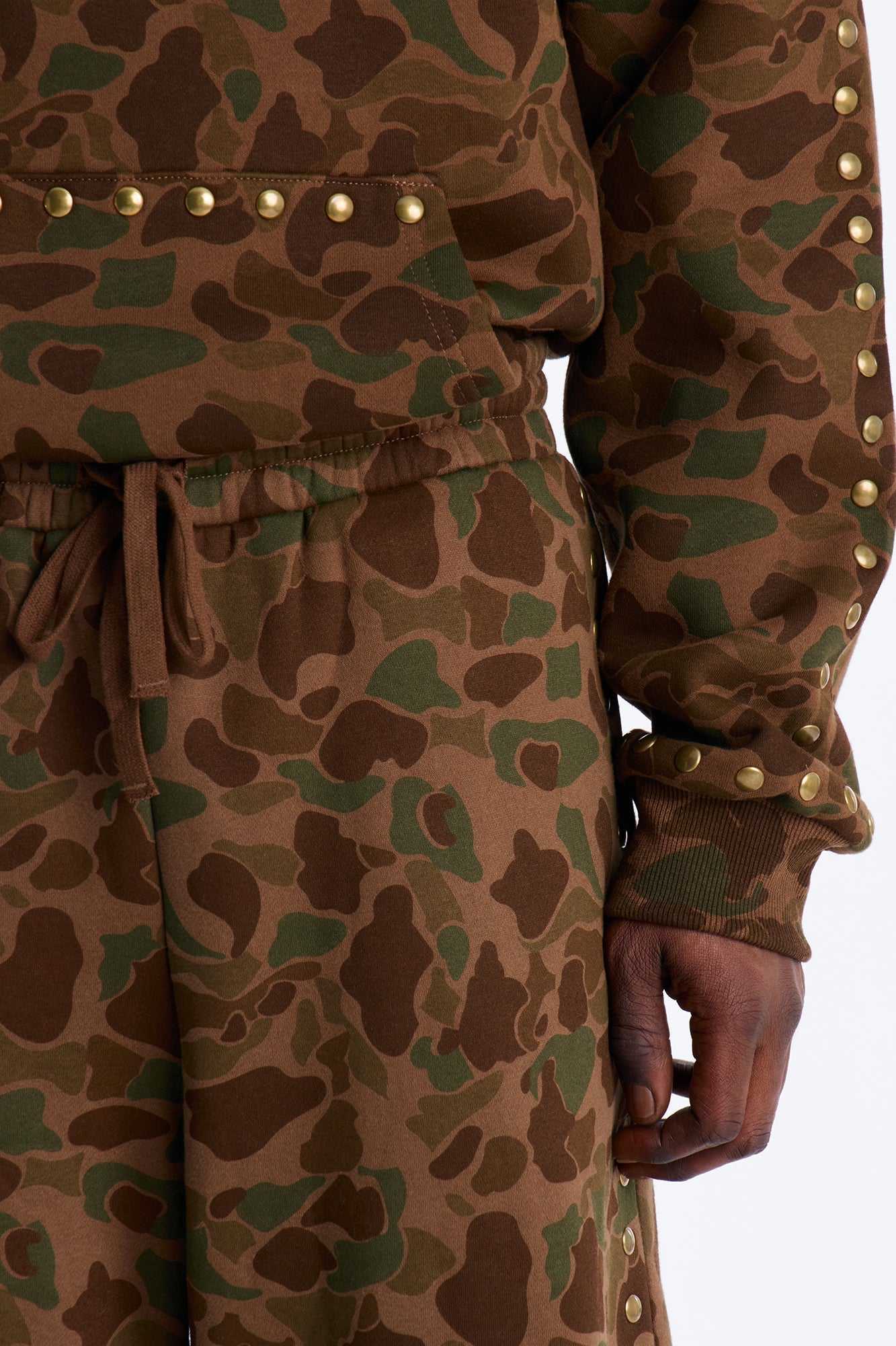 Baggy Frontline Studded Camo Sweatpants - Camouflage