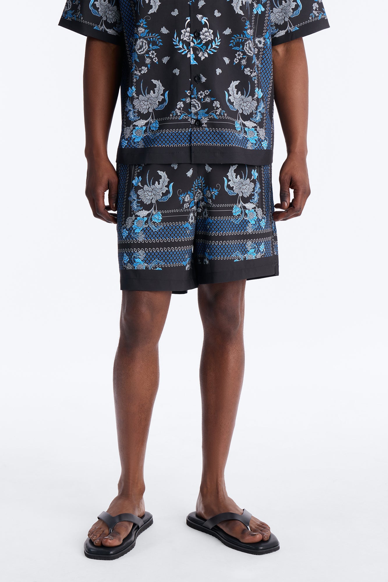 Mirage Bloom Swim Trunk 7″ - Black