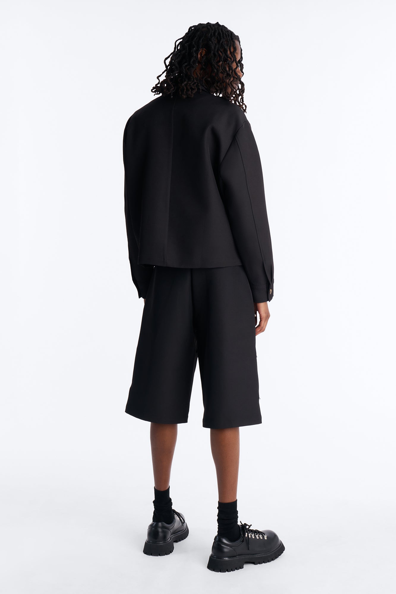 Baggy Vie Clasp Short - Black
