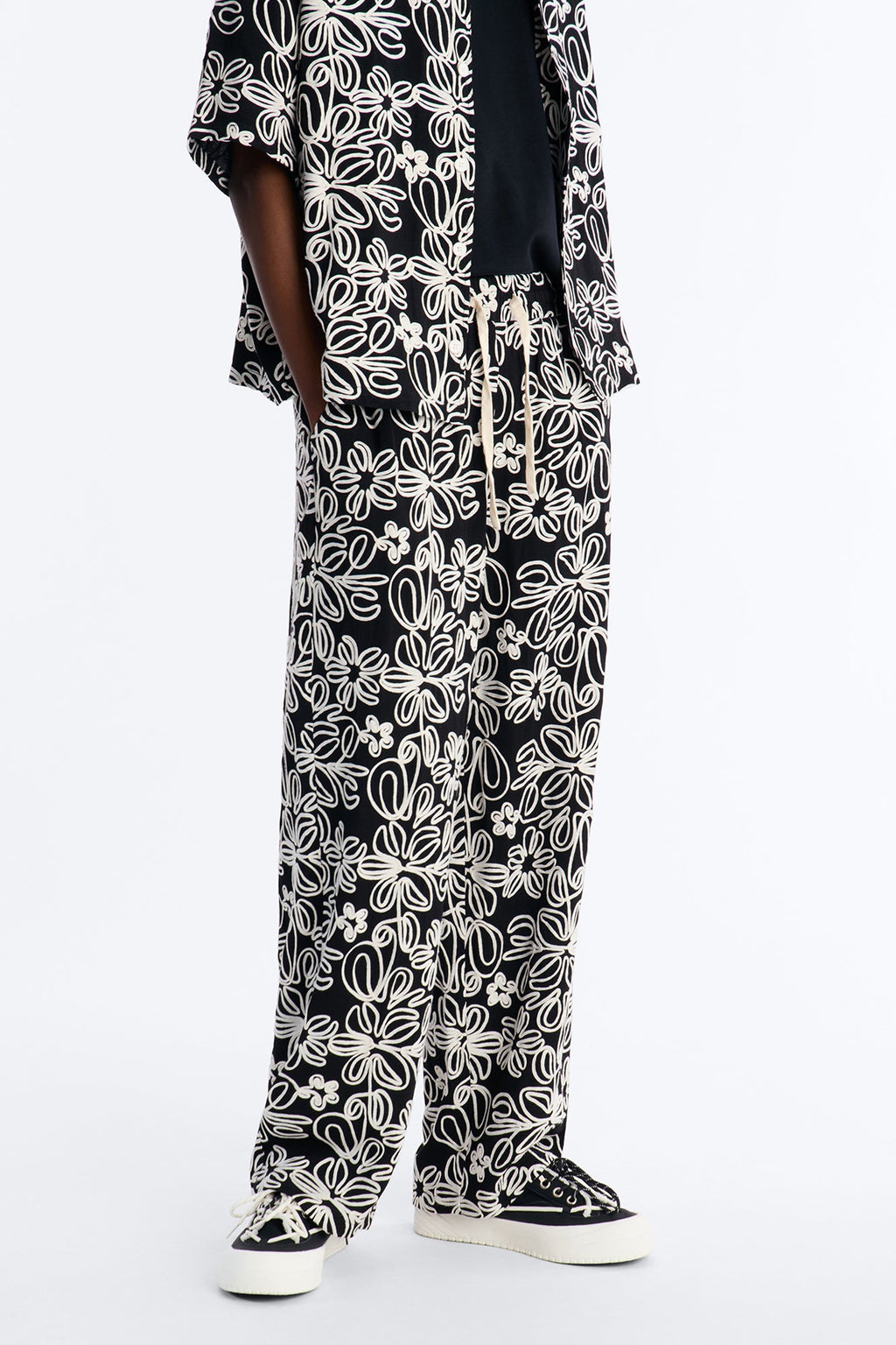 Super Baggy Desert Nights Pant - Black