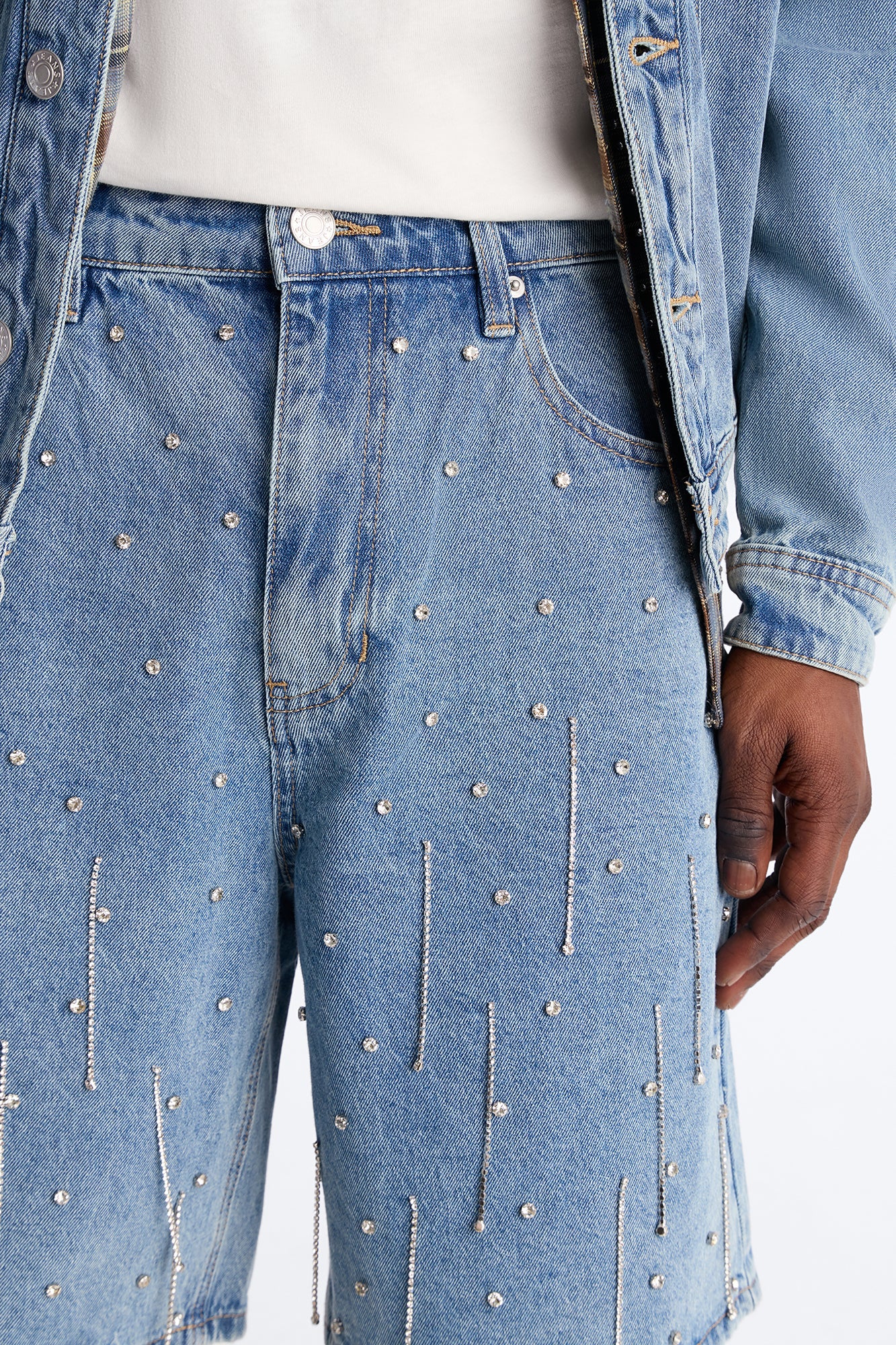 Relaxed Street Ice Denim Short - Light Wash
