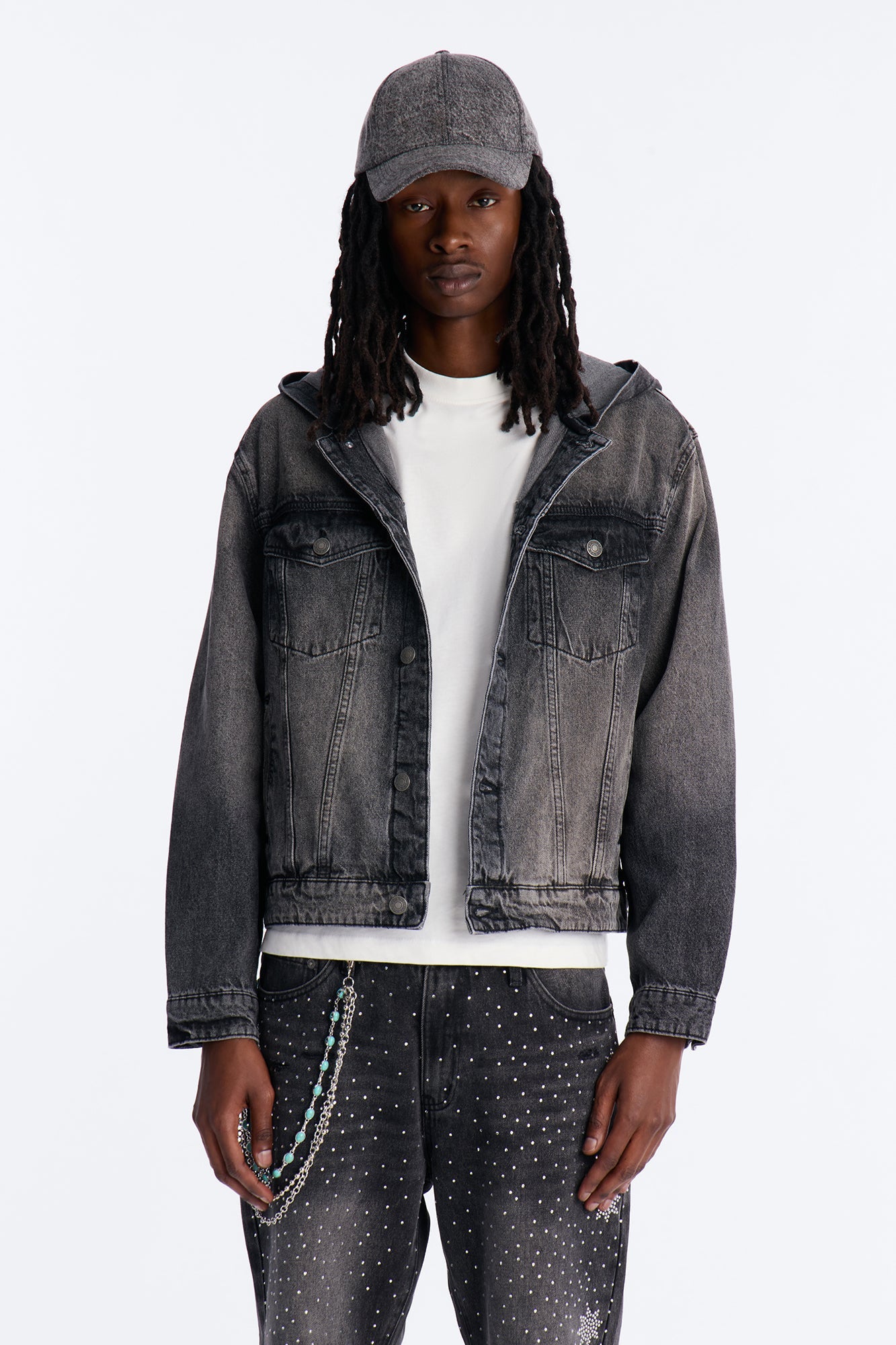 Shrunken Off Duty Denim Trucker Jacket - Black Wash