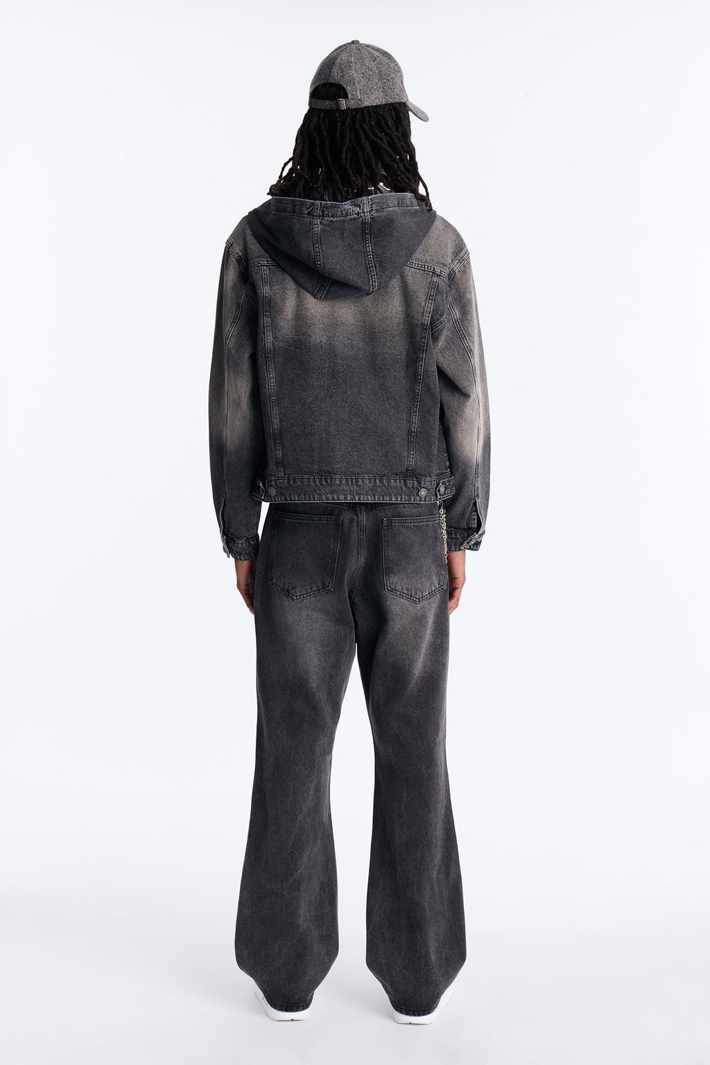 Shrunken Off Duty Denim Trucker Jacket - Black Wash
