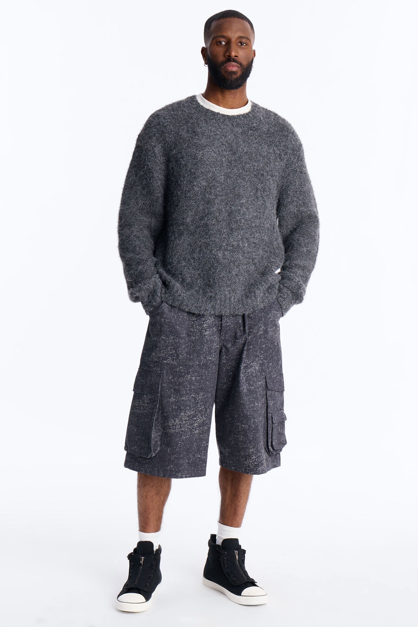 Baggy Mental State Cargo Short - Charcoal