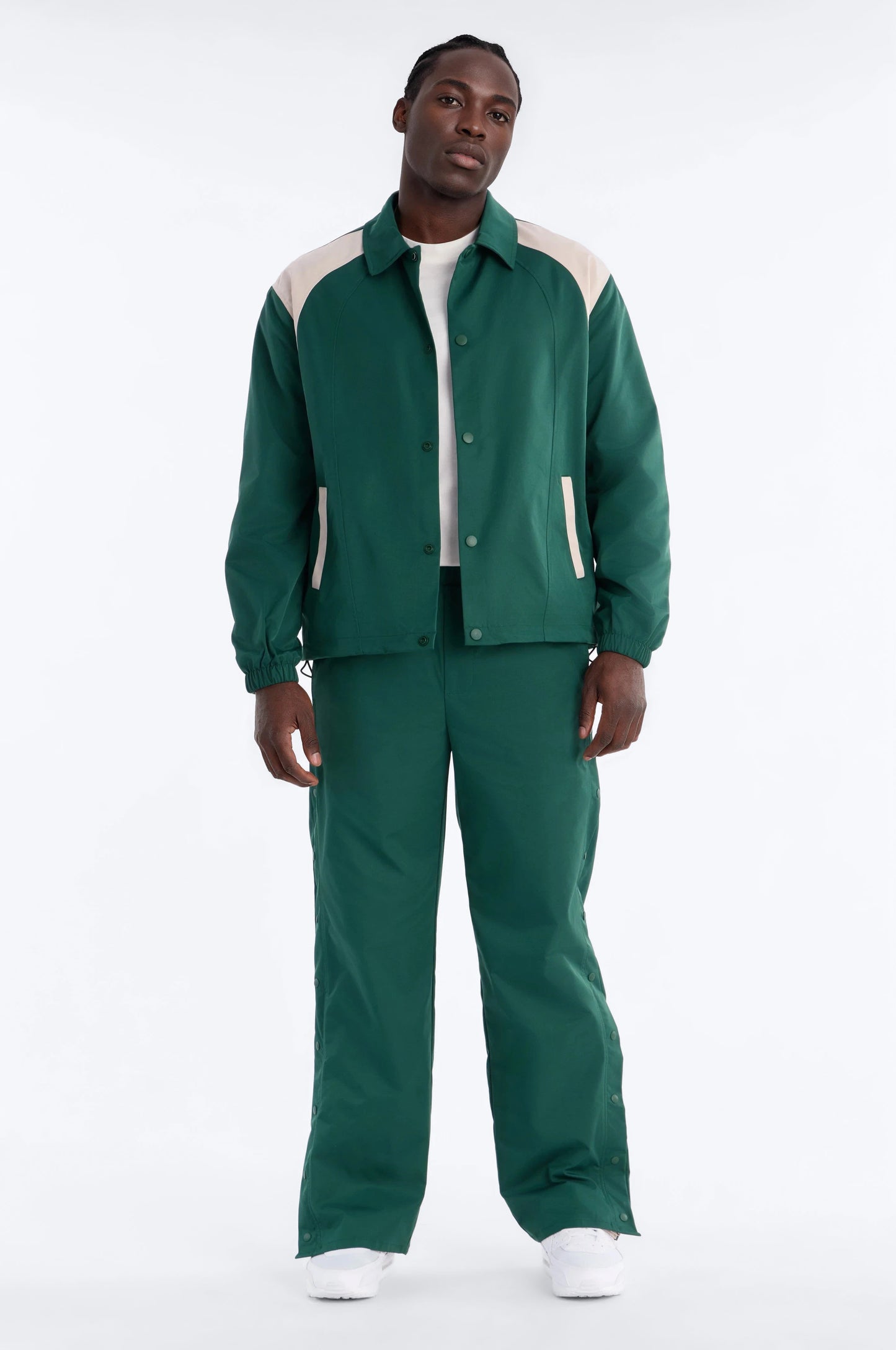 Relaxed Button Detailed Contrast Panel Coach Jacket - Green