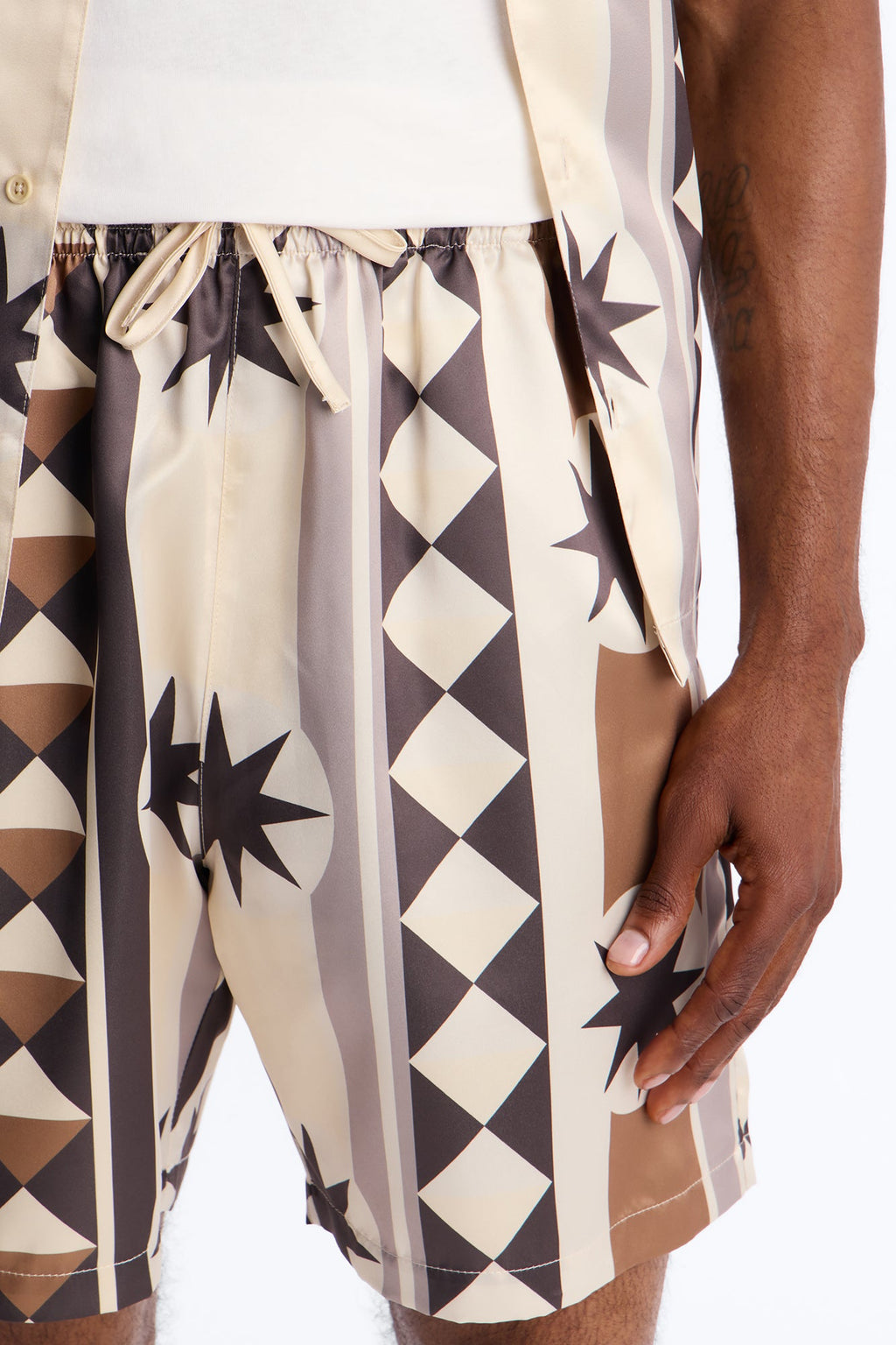 Toscana Geo Relaxed Short - Tan