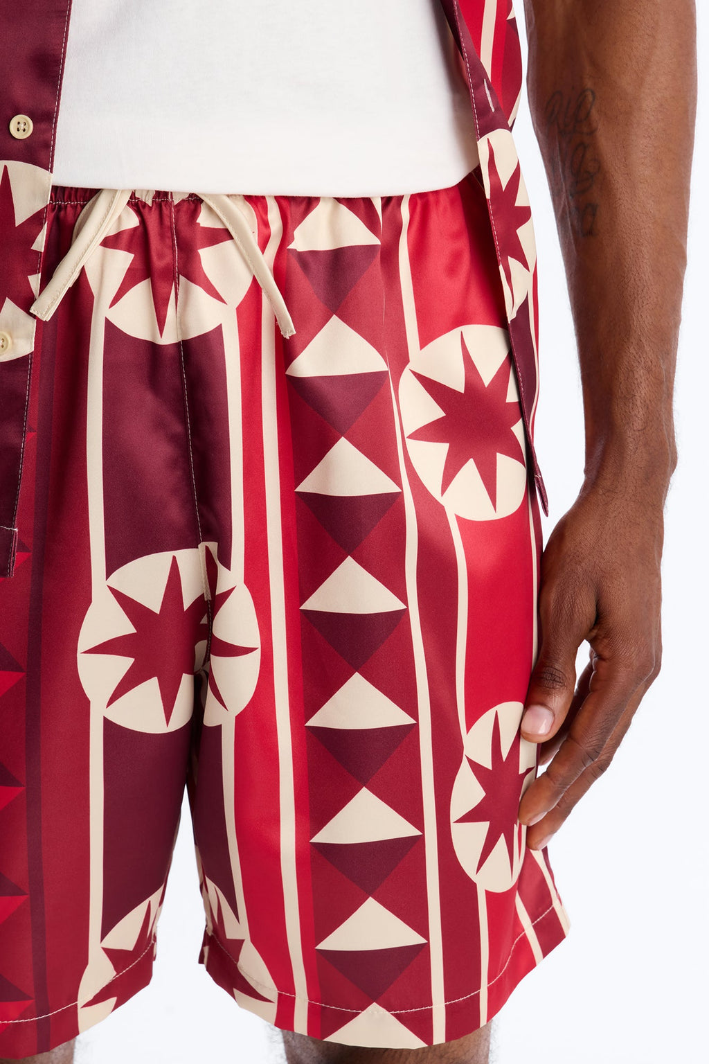 Toscana Geo Relaxed Short - Red