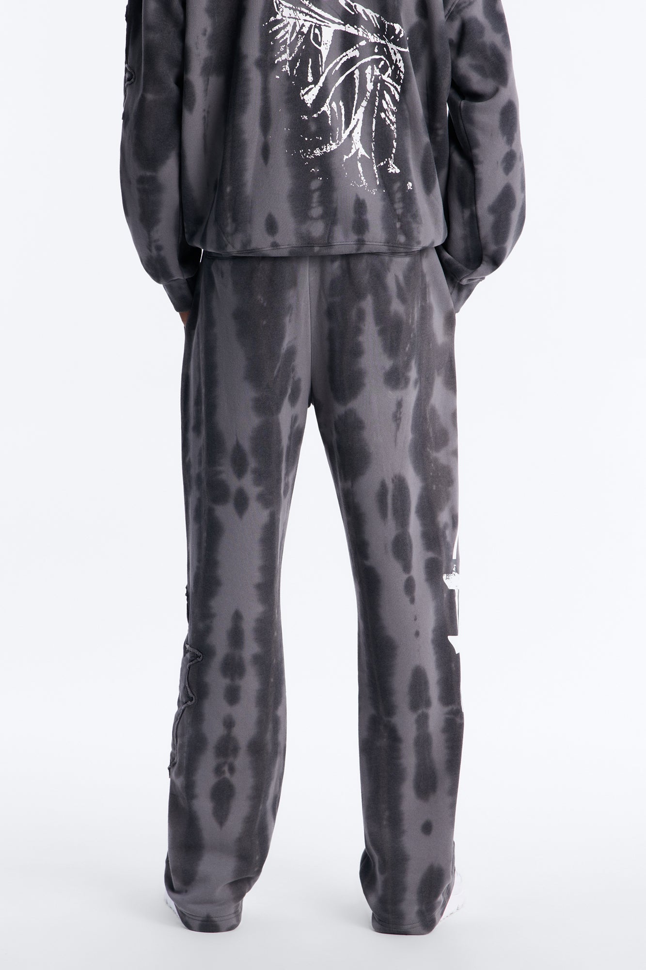 Baggy Von Dutch Outlaw Raw Edge Sweatpants - Charcoal